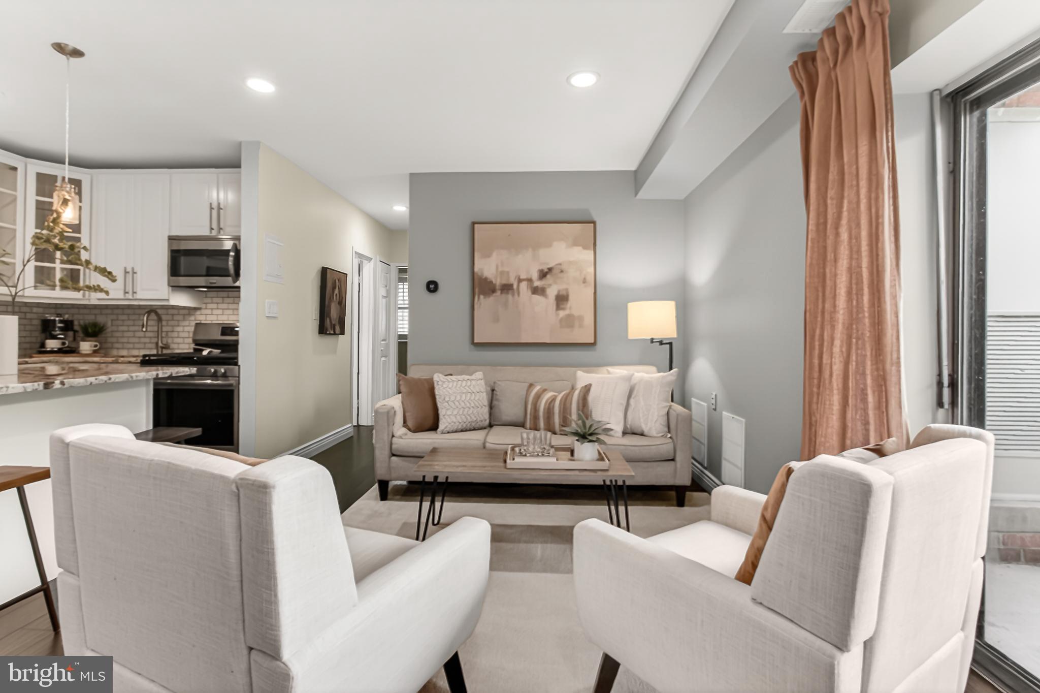 1931 N CLEVELAND STREET 112