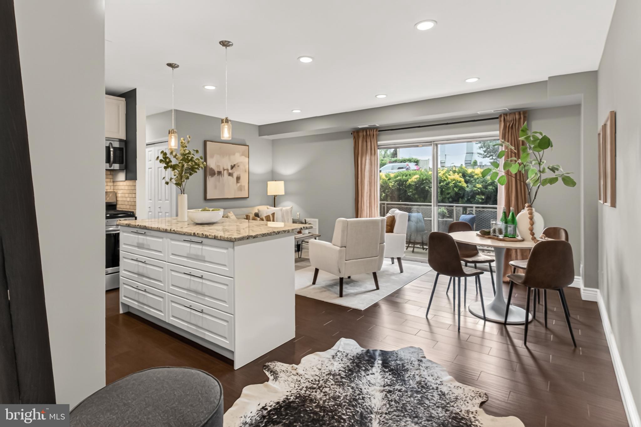 1931 N CLEVELAND STREET 112