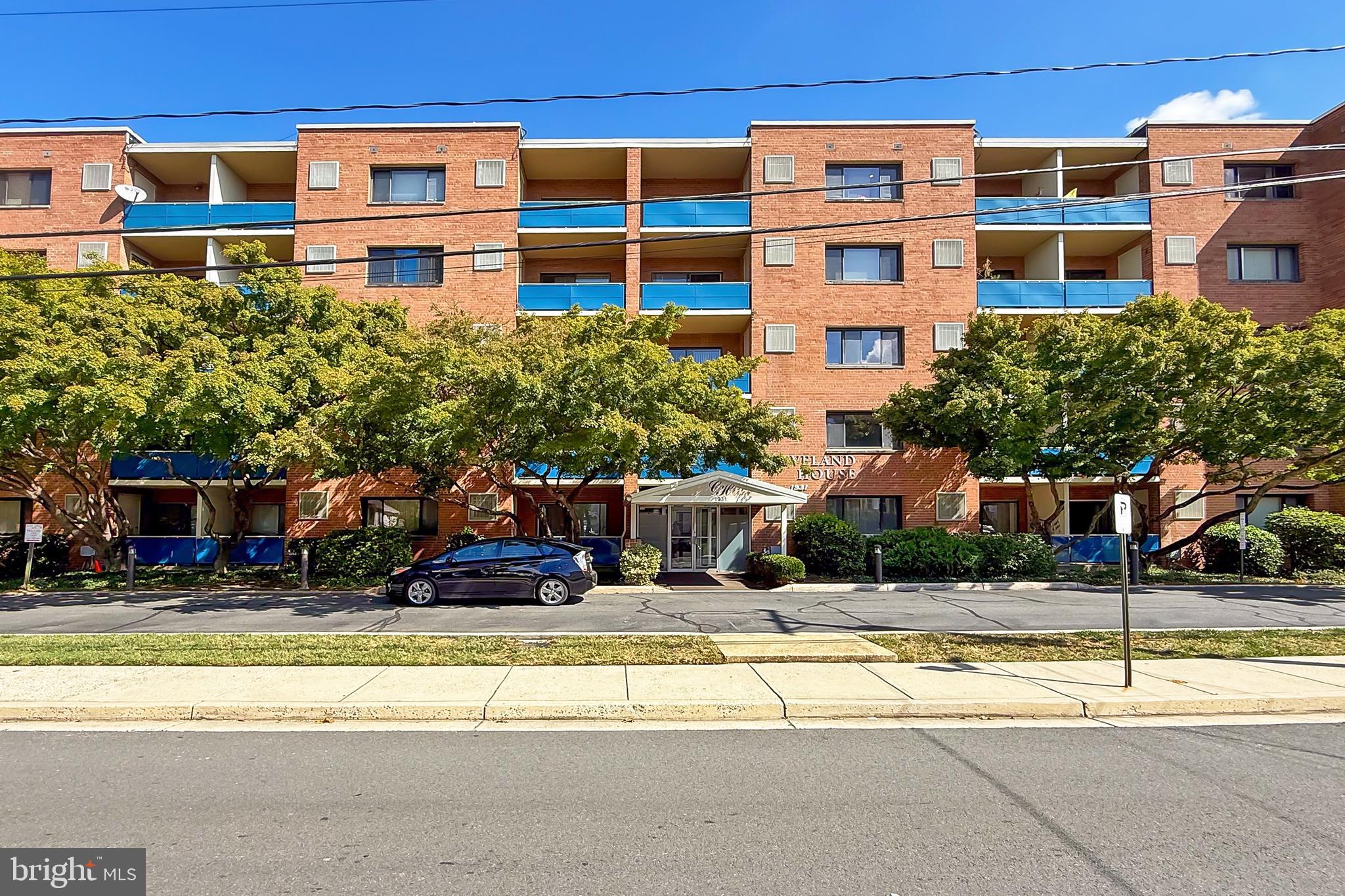 1931 N CLEVELAND STREET 112
