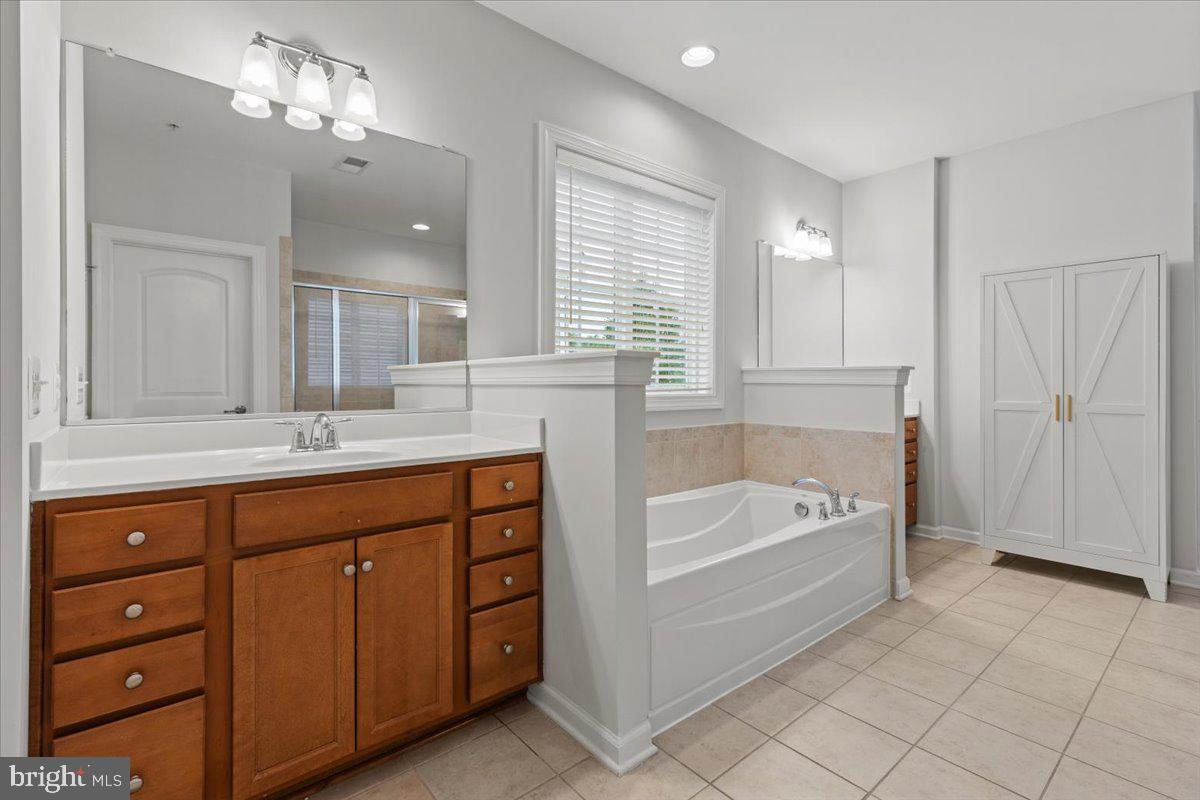 BALMORAL - Residential