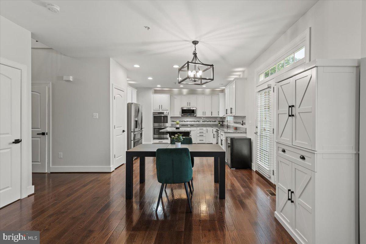 BALMORAL - Residential