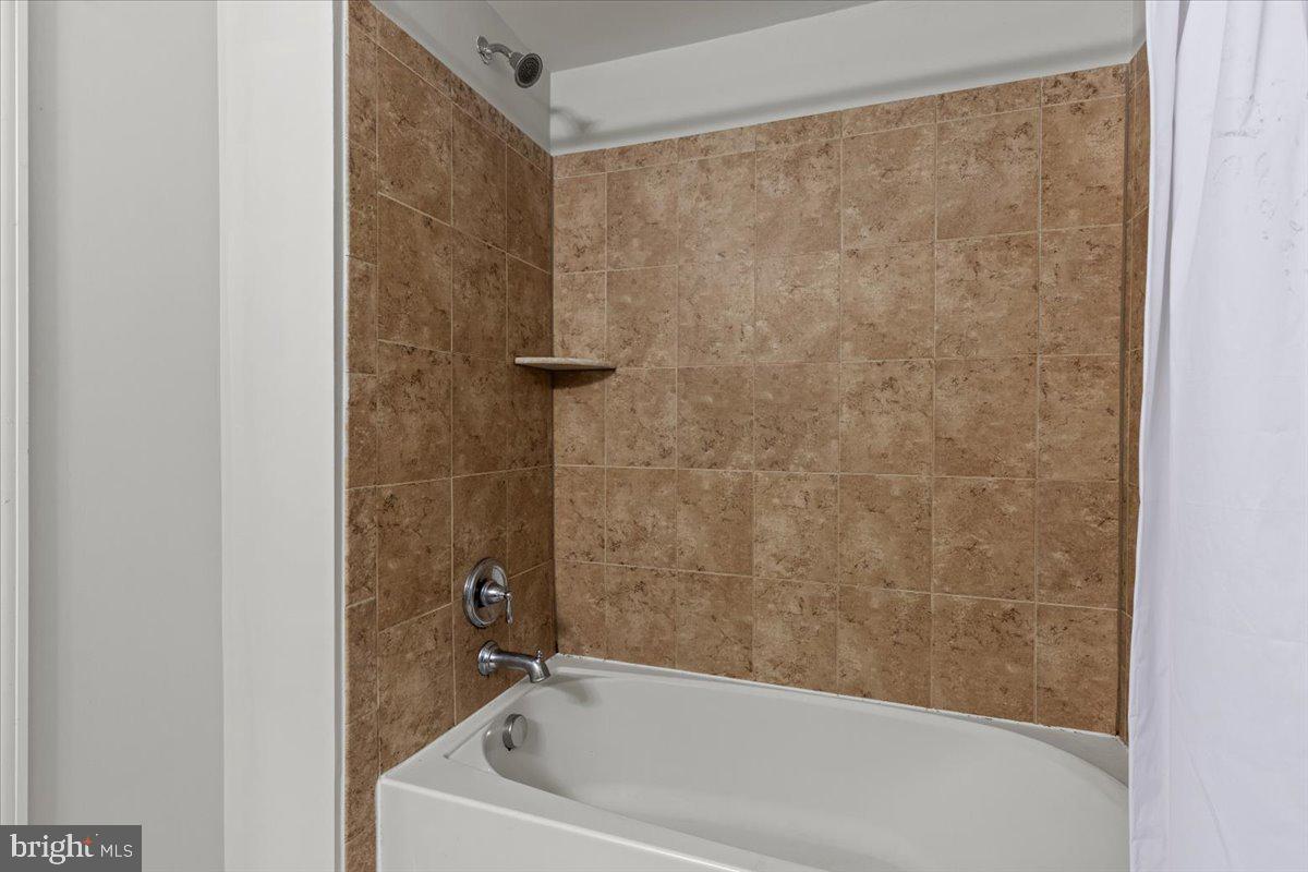 BALMORAL - Residential