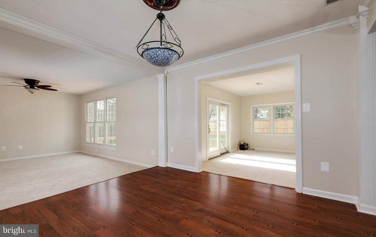 KINGSTON CHASE - Residential Lease