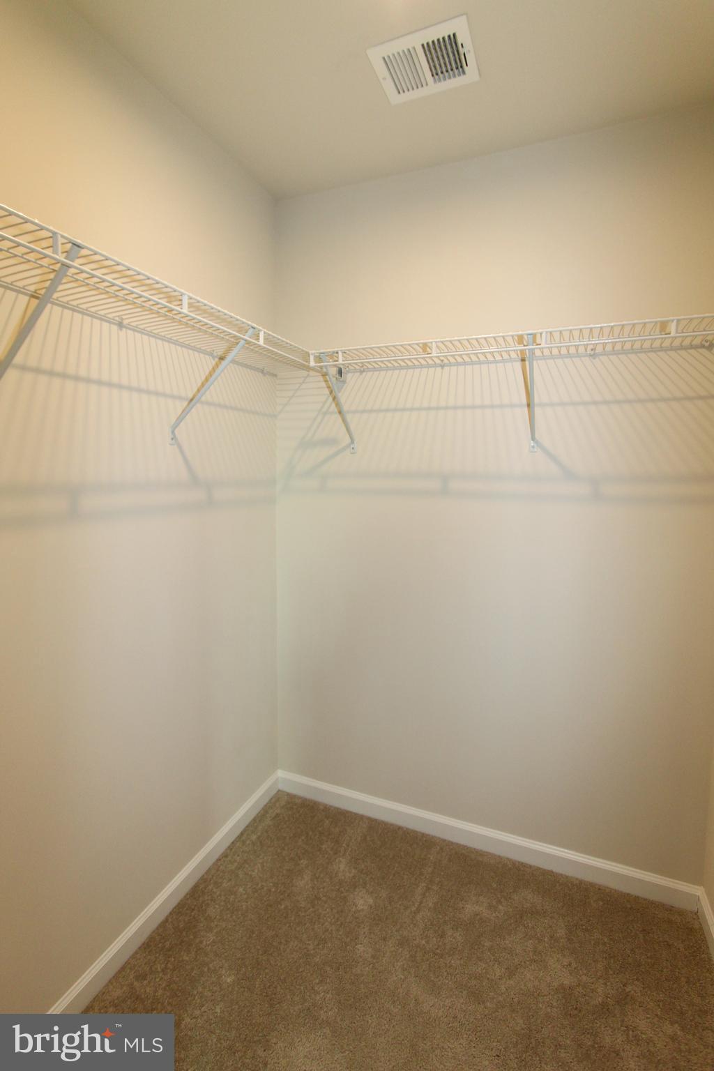 CHANDLERS GLEN - Residential Lease