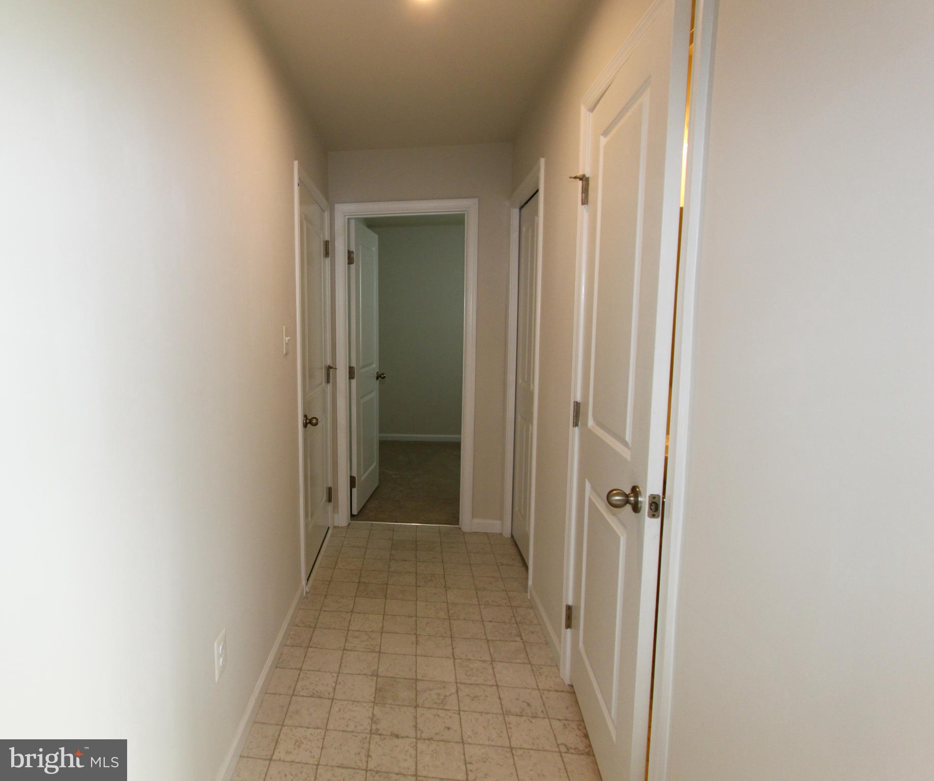 CHANDLERS GLEN - Residential Lease