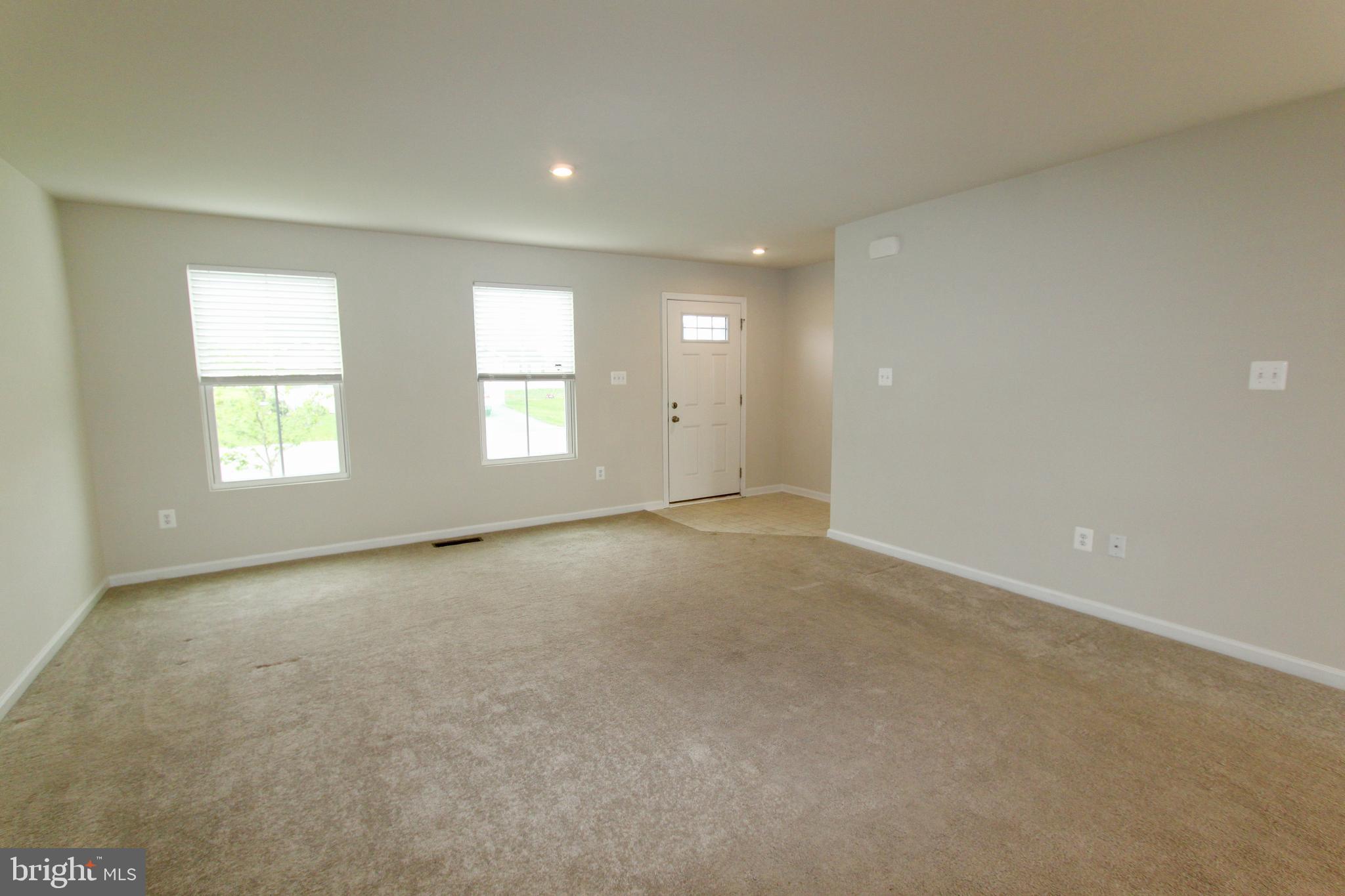 CHANDLERS GLEN - Residential Lease