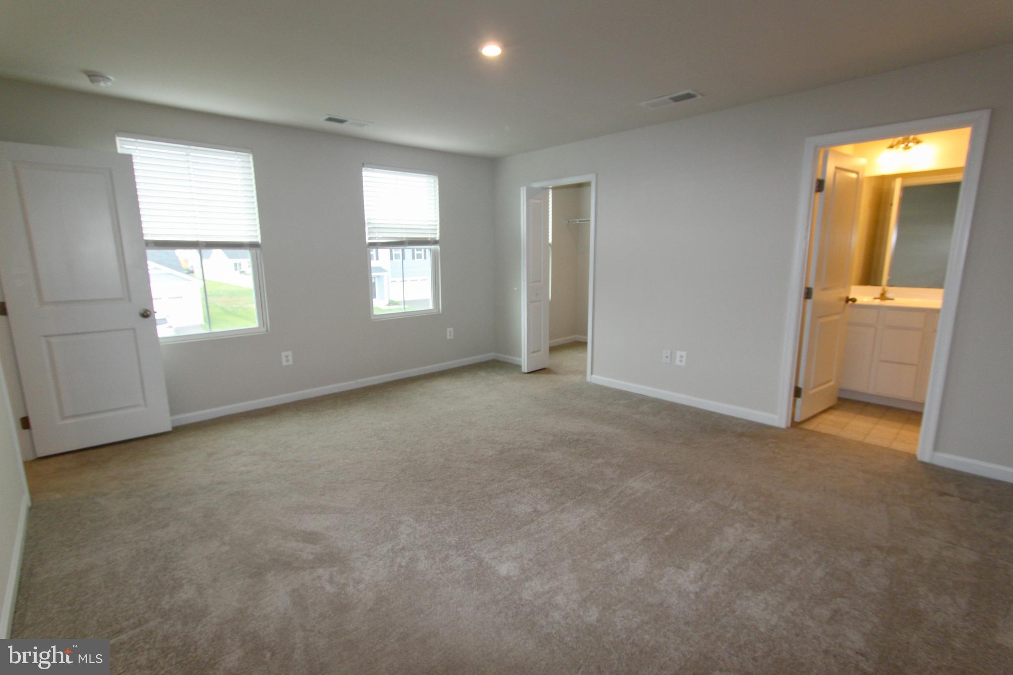 CHANDLERS GLEN - Residential Lease