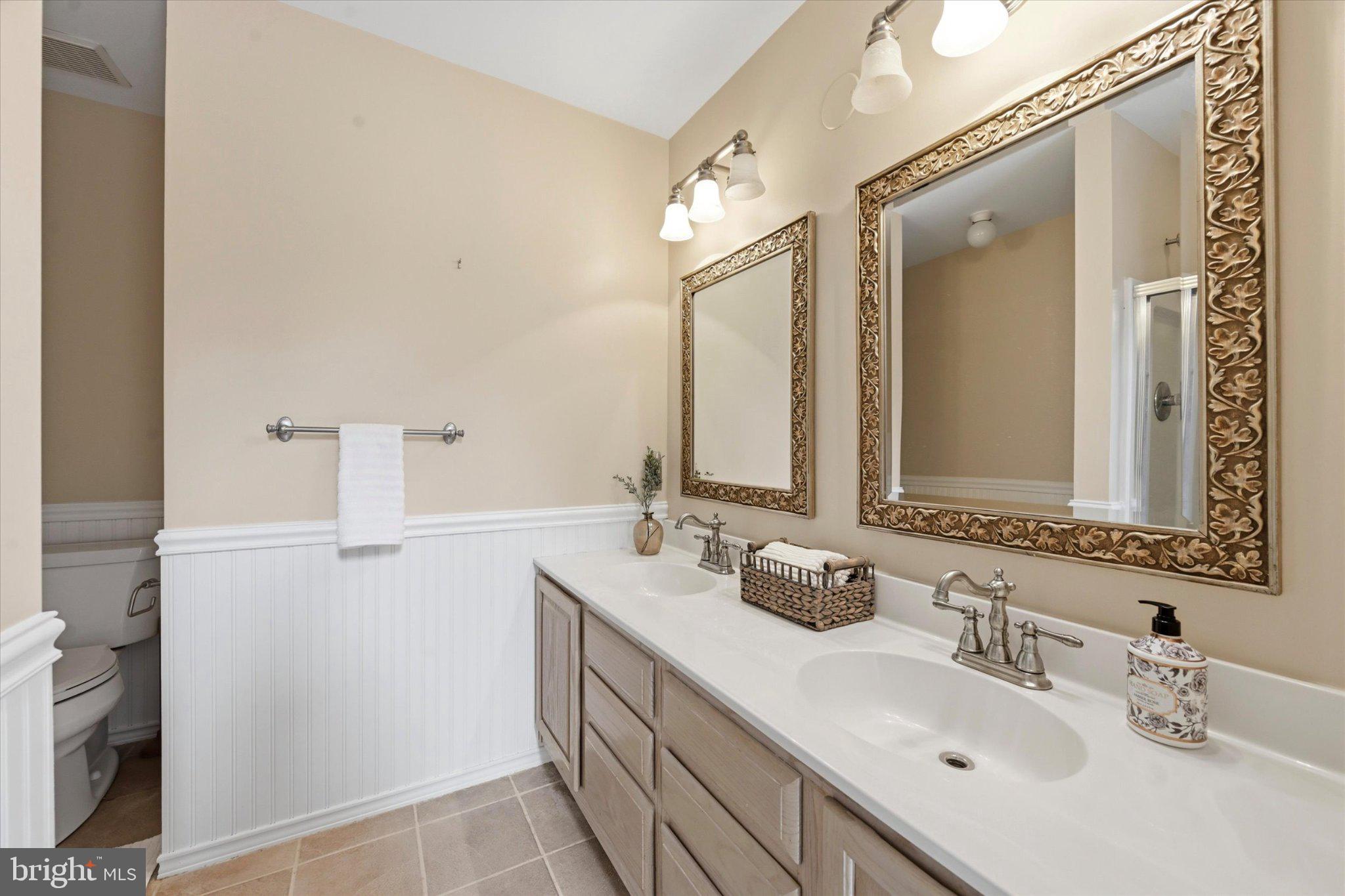 EXTON STATION - Residential