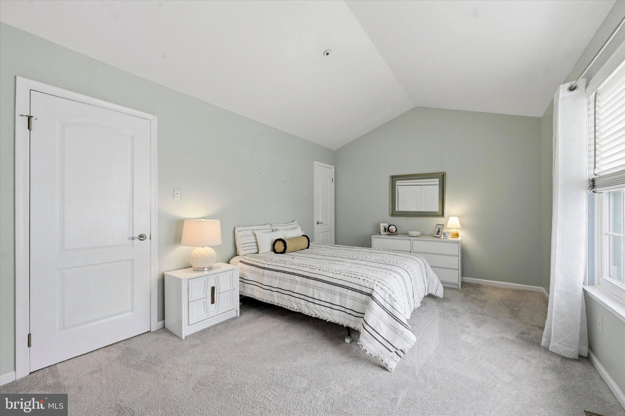 EXTON STATION - Residential