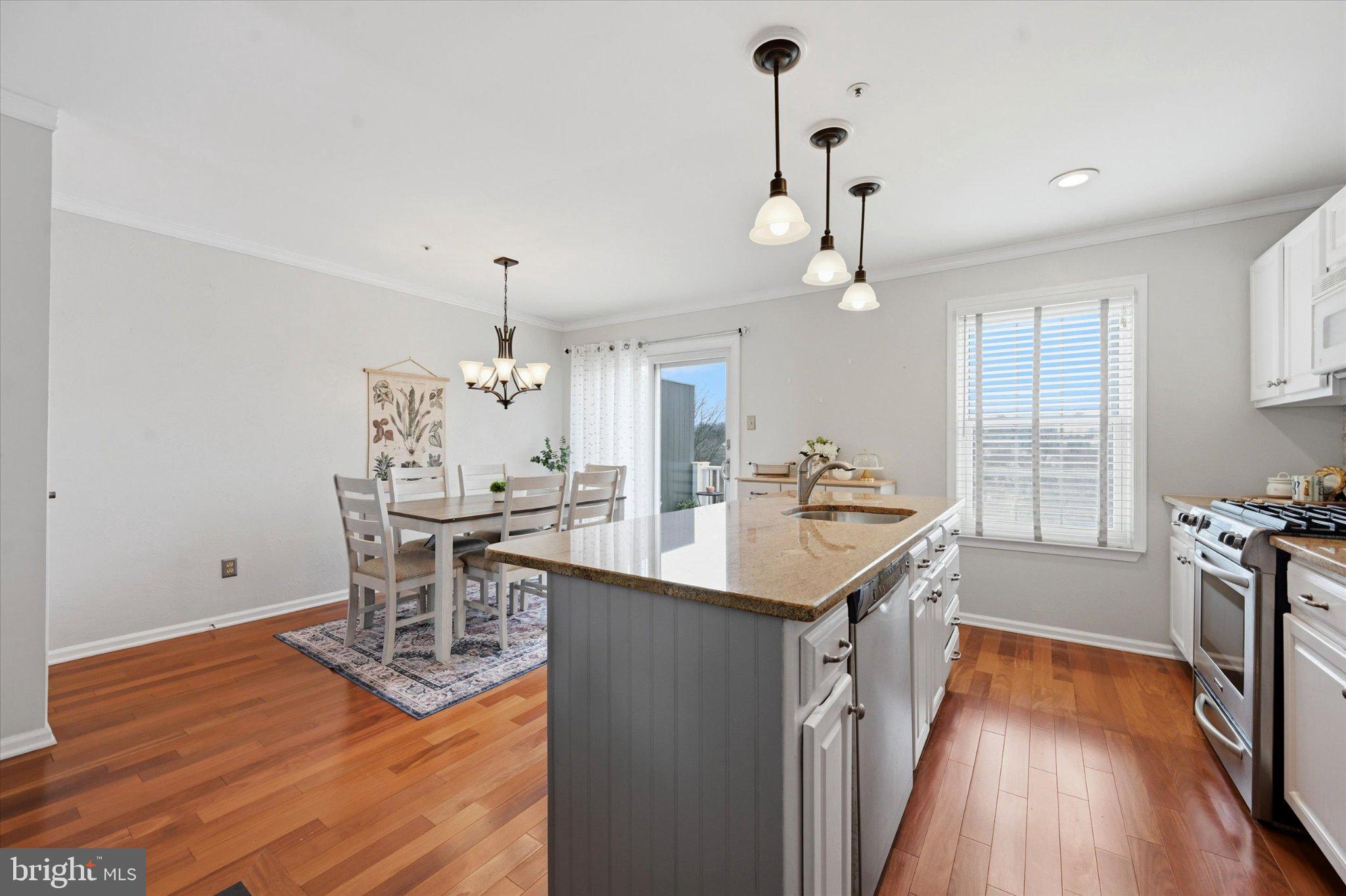 EXTON STATION - Residential