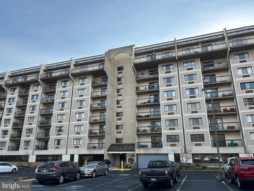 Photo of 800 Avondale Road #7M, WALLINGFORD, PA 19086 (MLS # PADE2105344)