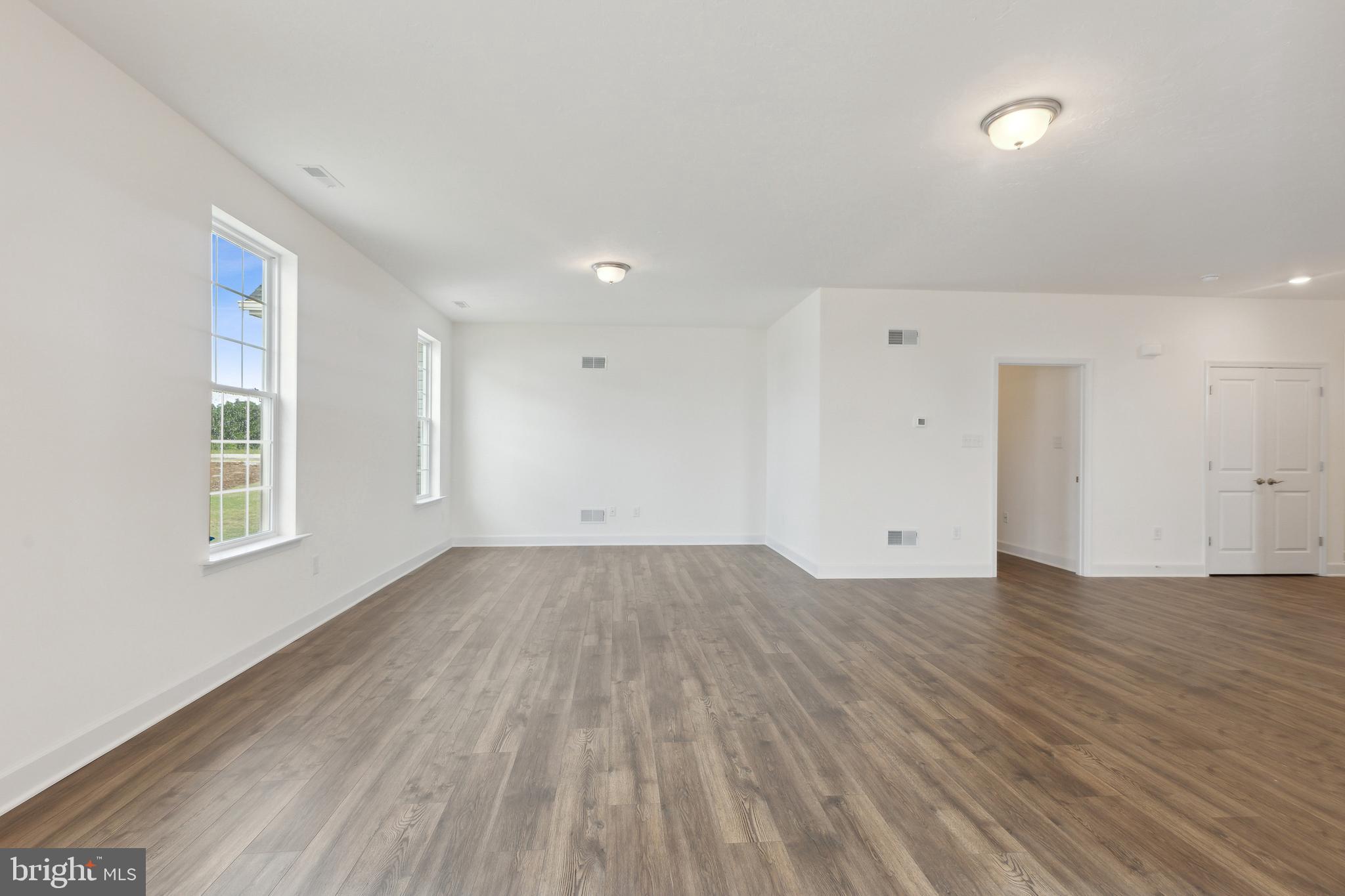 CUMBERLAND VILLAGE - Residential