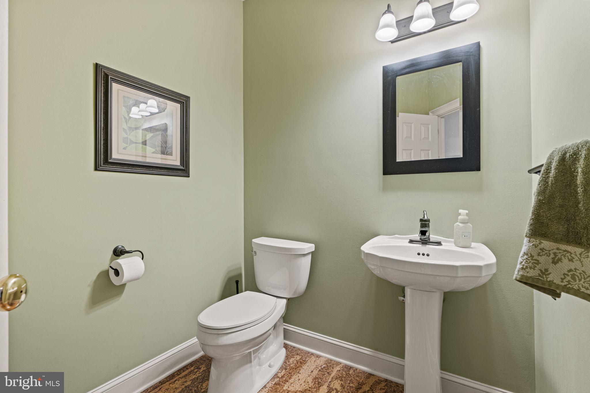 SHADY HILL ESTATES - Residential