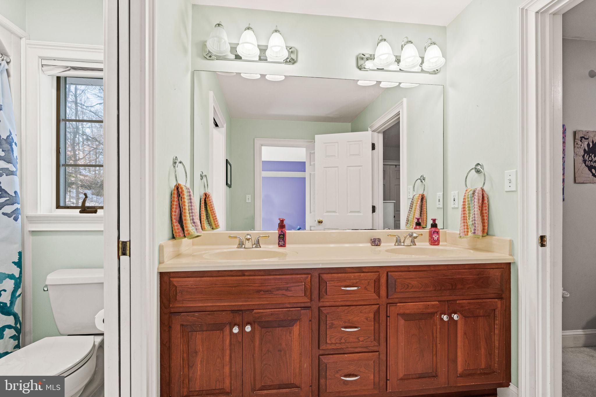 SHADY HILL ESTATES - Residential