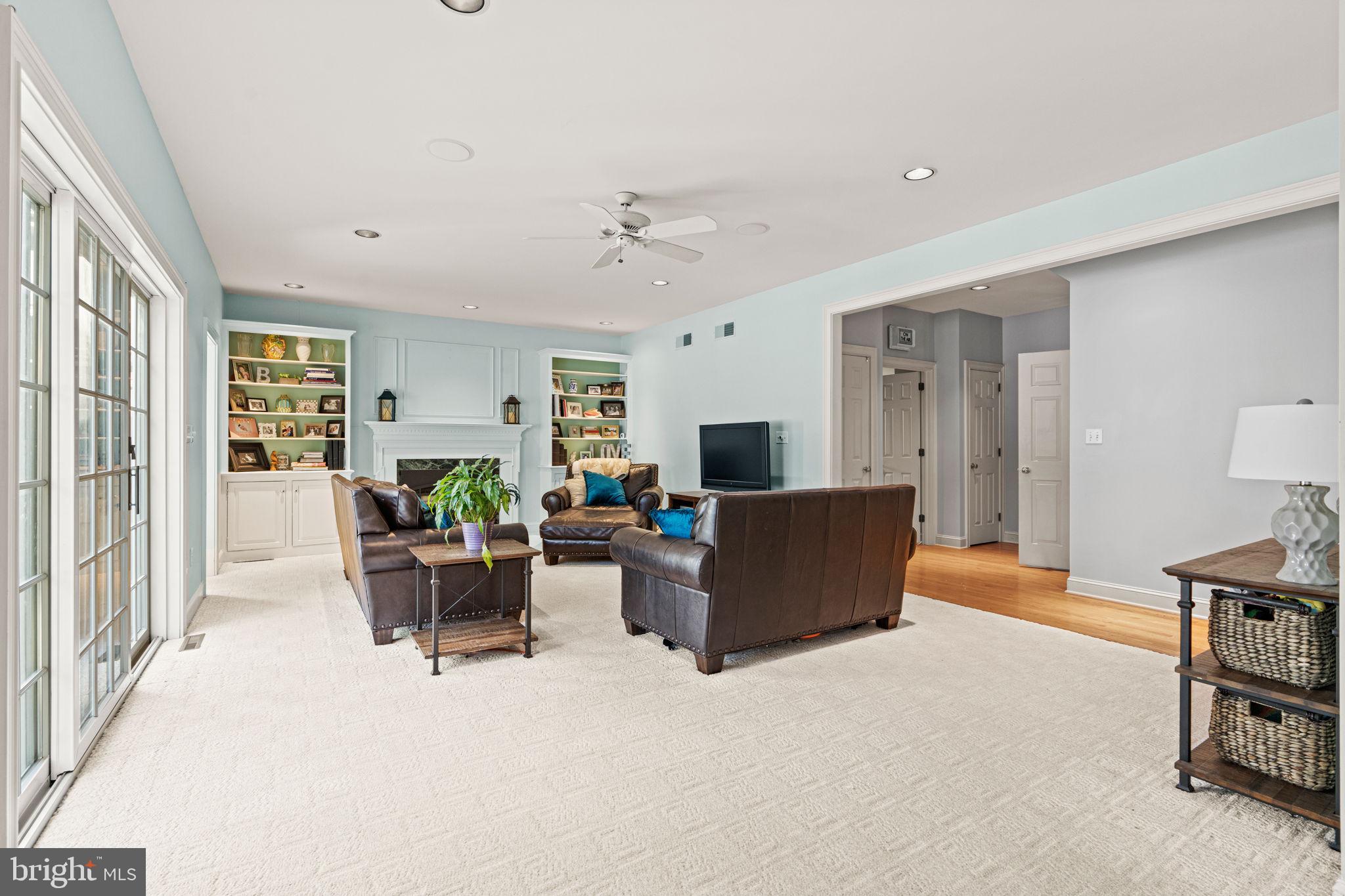 SHADY HILL ESTATES - Residential