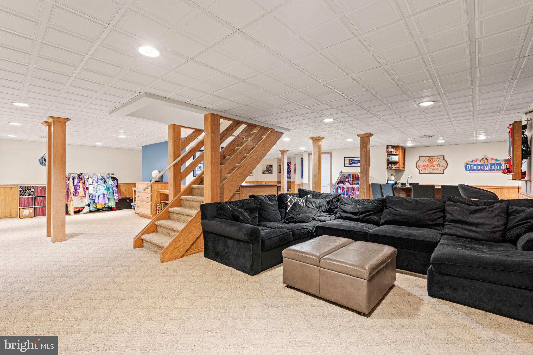 SHADY HILL ESTATES - Residential