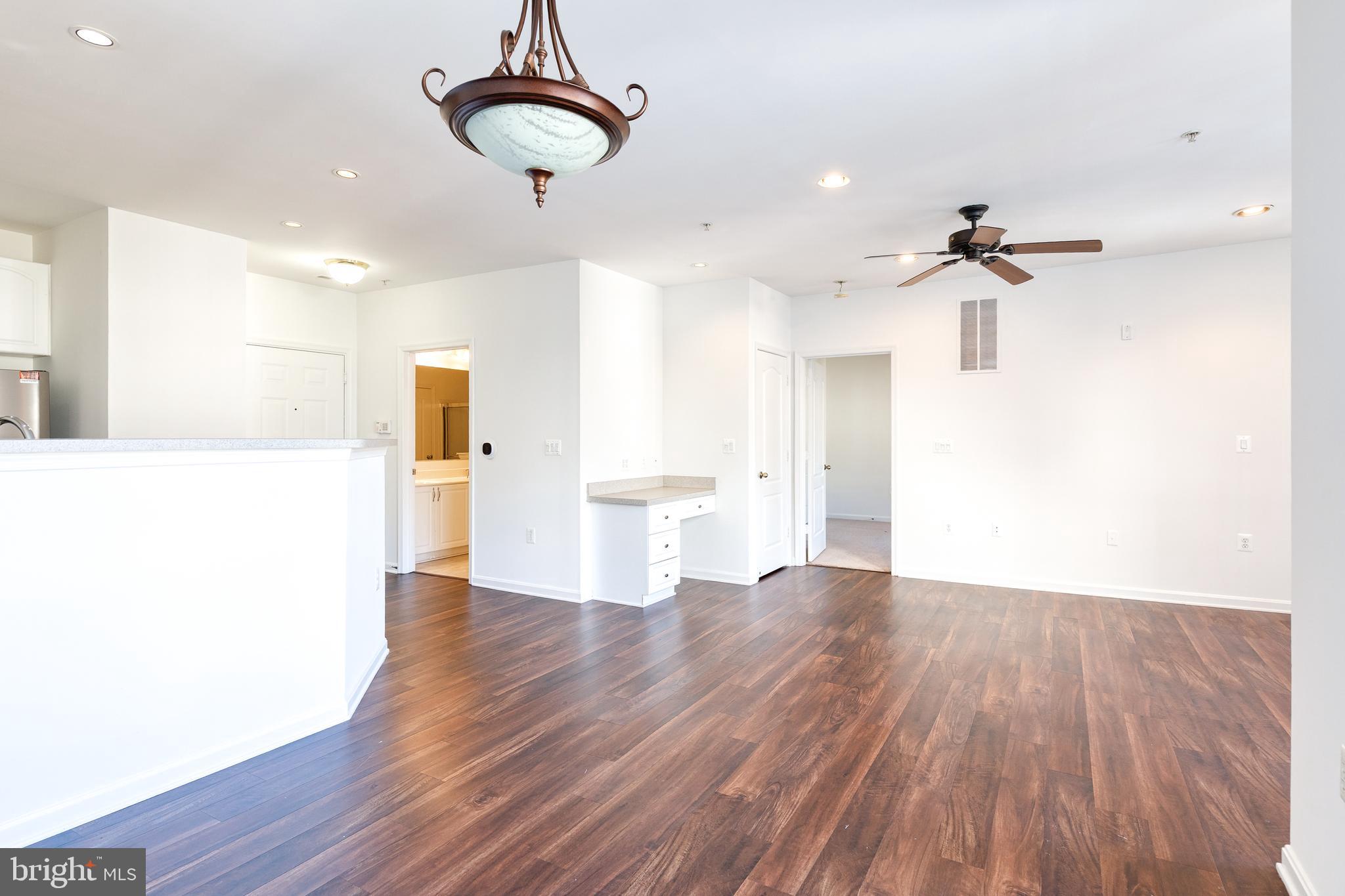 HIGH VIEW AT HUNT VALLEY - Residential