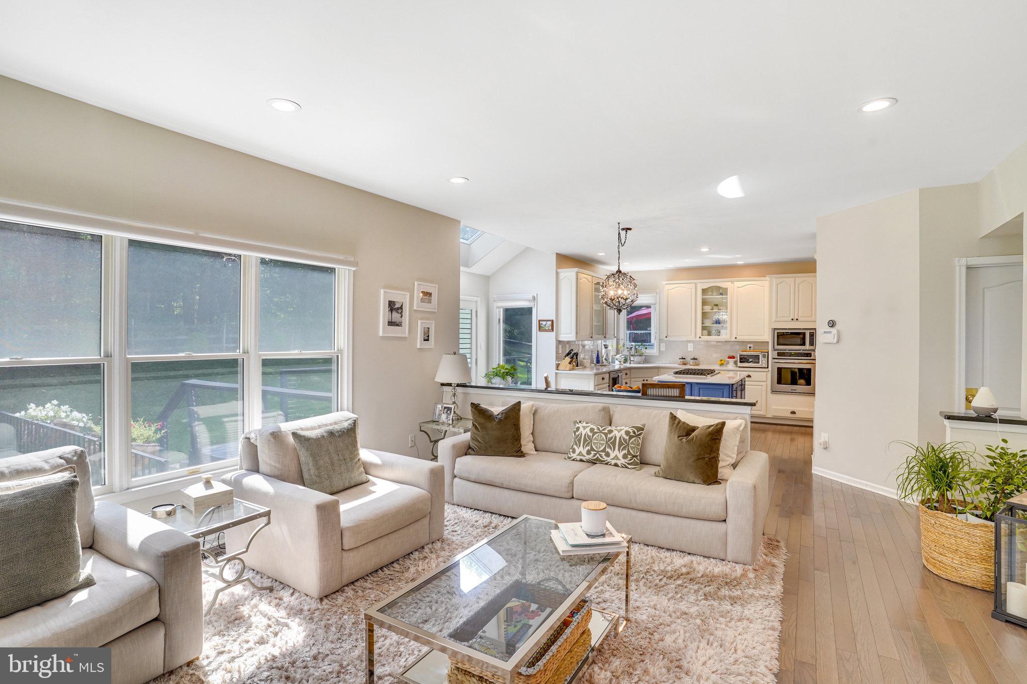 POTOMAC WOODS - Residential Lease