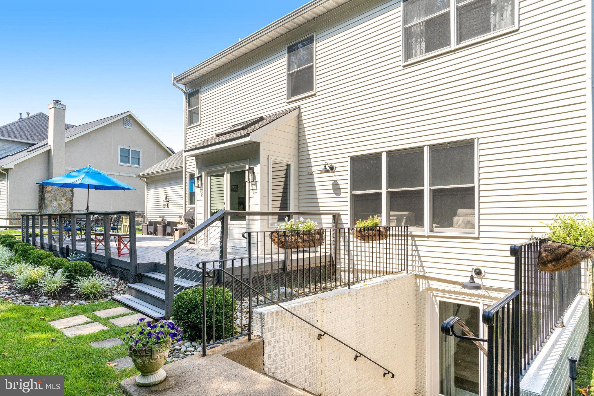 POTOMAC WOODS - Residential Lease