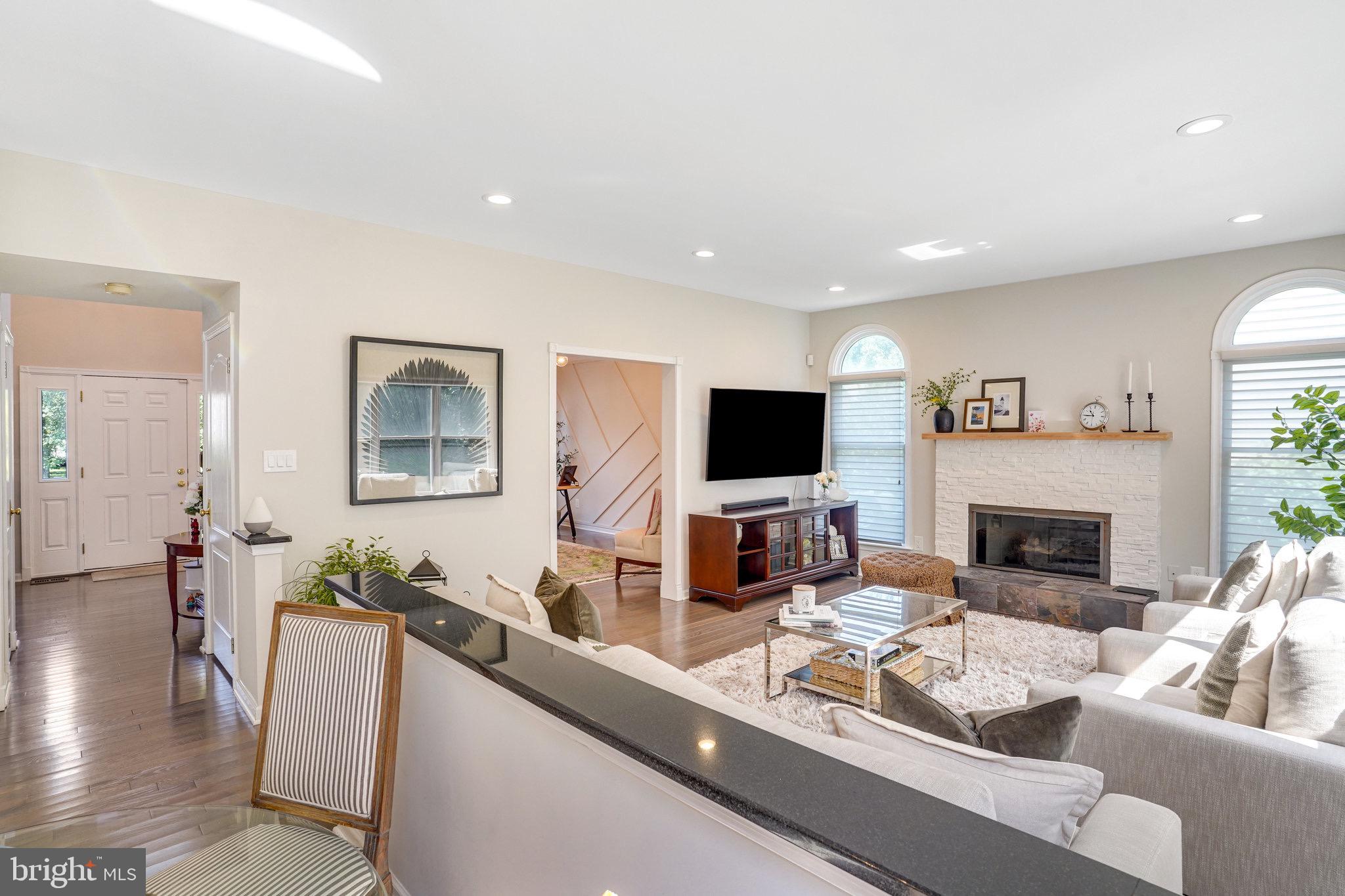 POTOMAC WOODS - Residential Lease