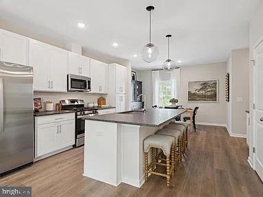 47 SILVERBELL AVENUE