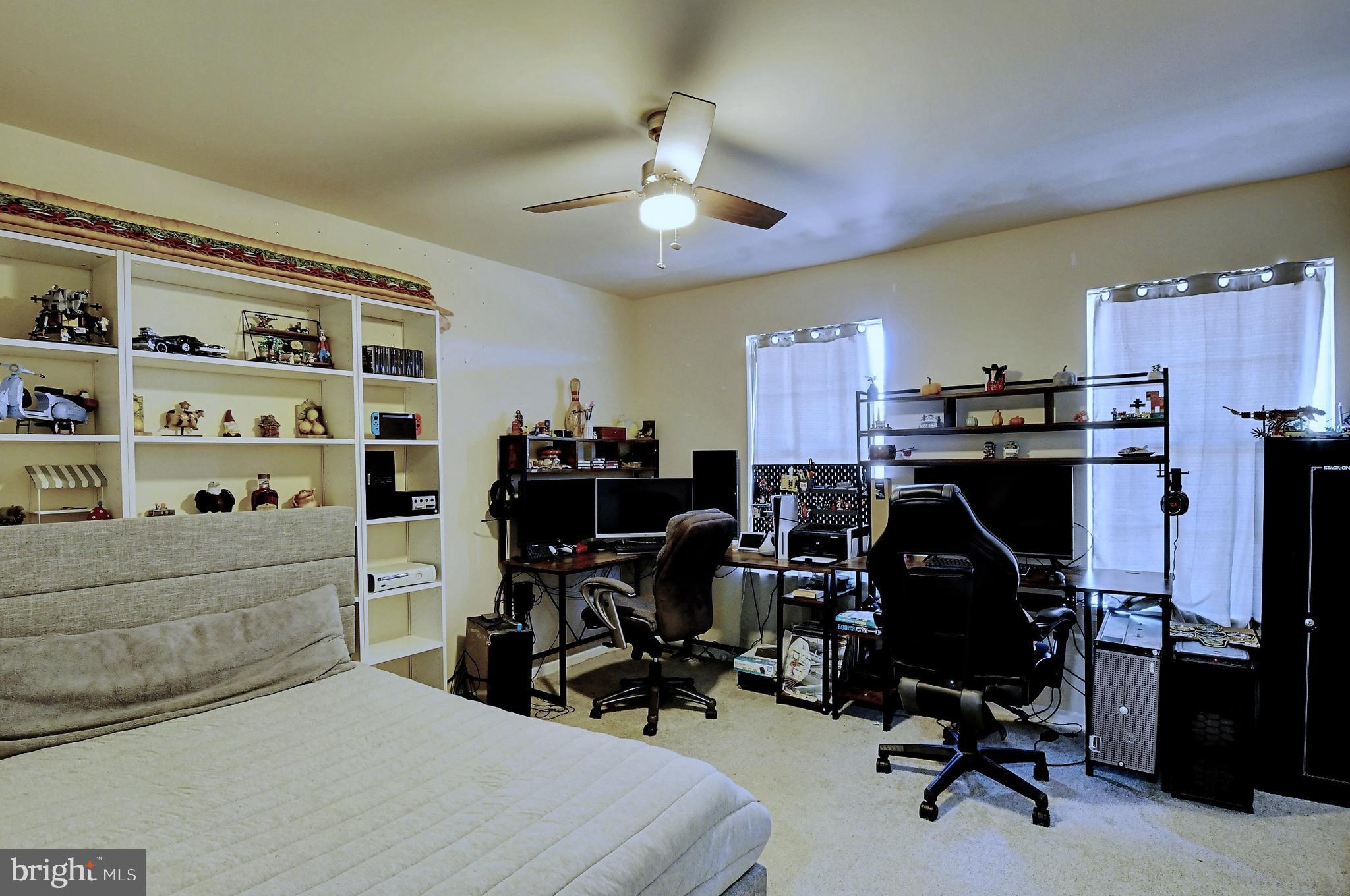 WILLOW BROOK - Residential