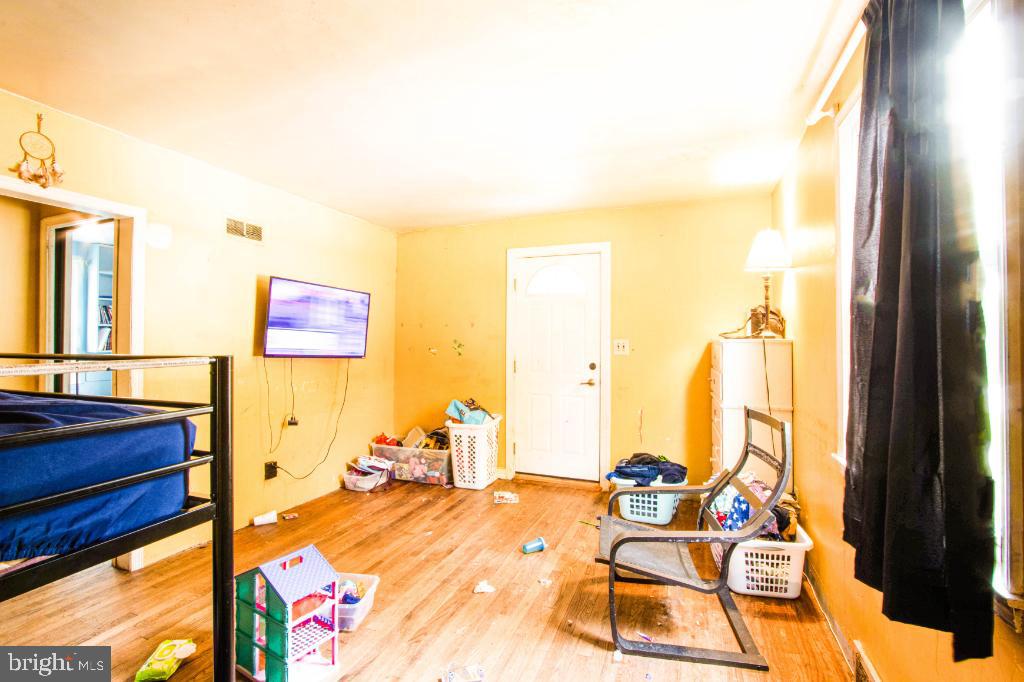 GRANTLEIGH STATION - Residential