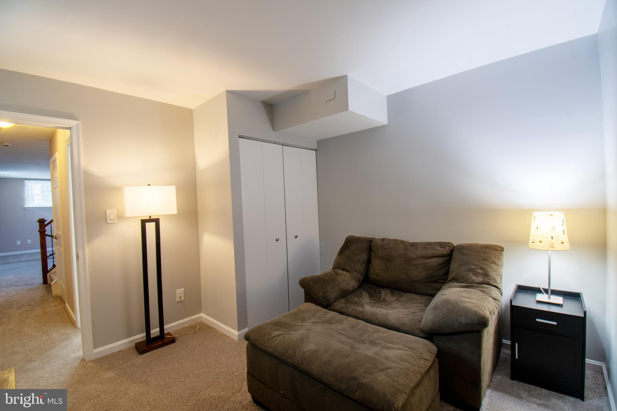 CANTON SQUARE - Residential