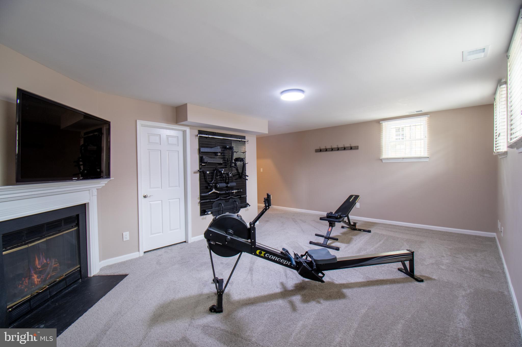 CANTON SQUARE - Residential