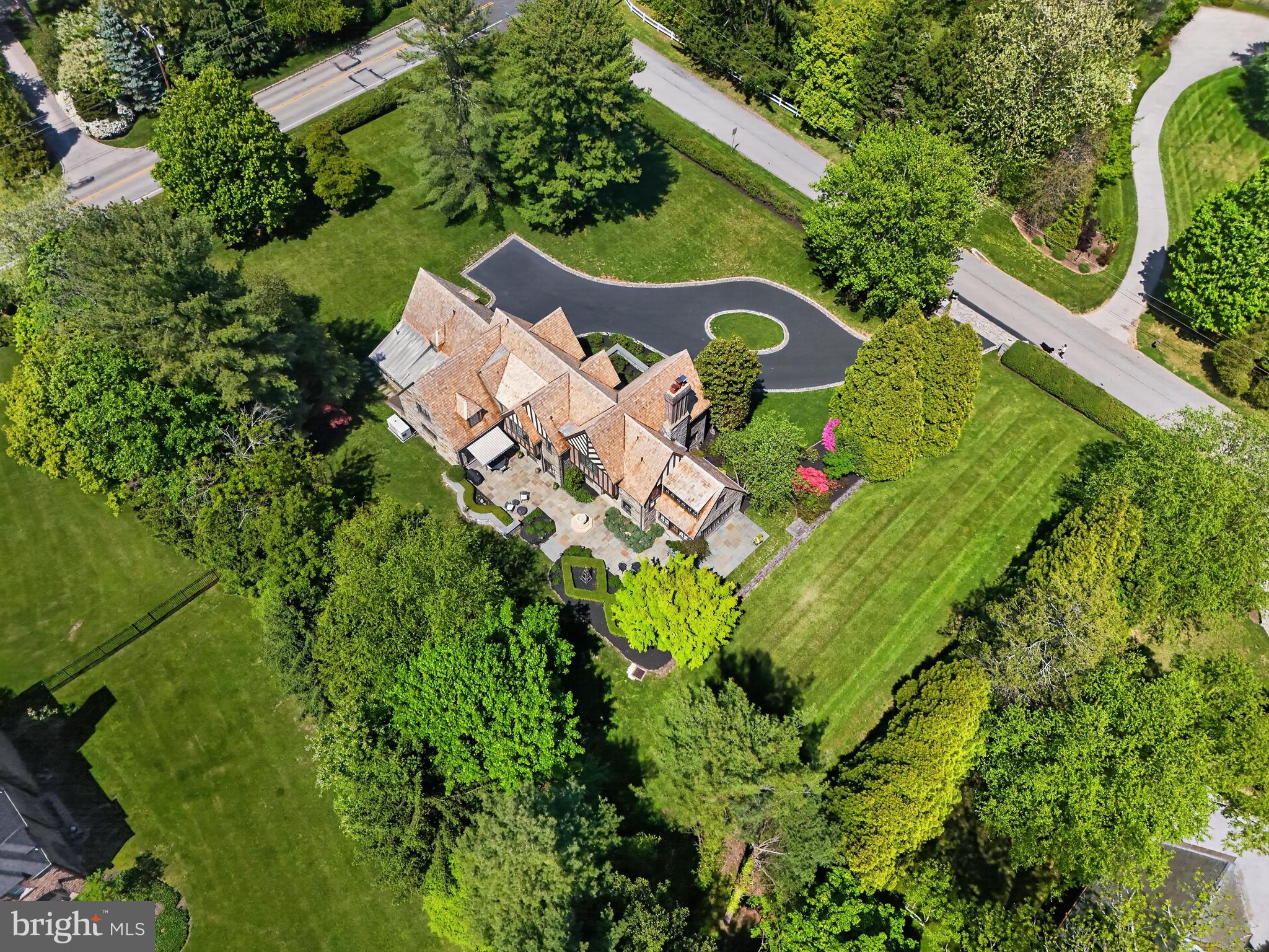 MERION GOLF ESTATES - Residential