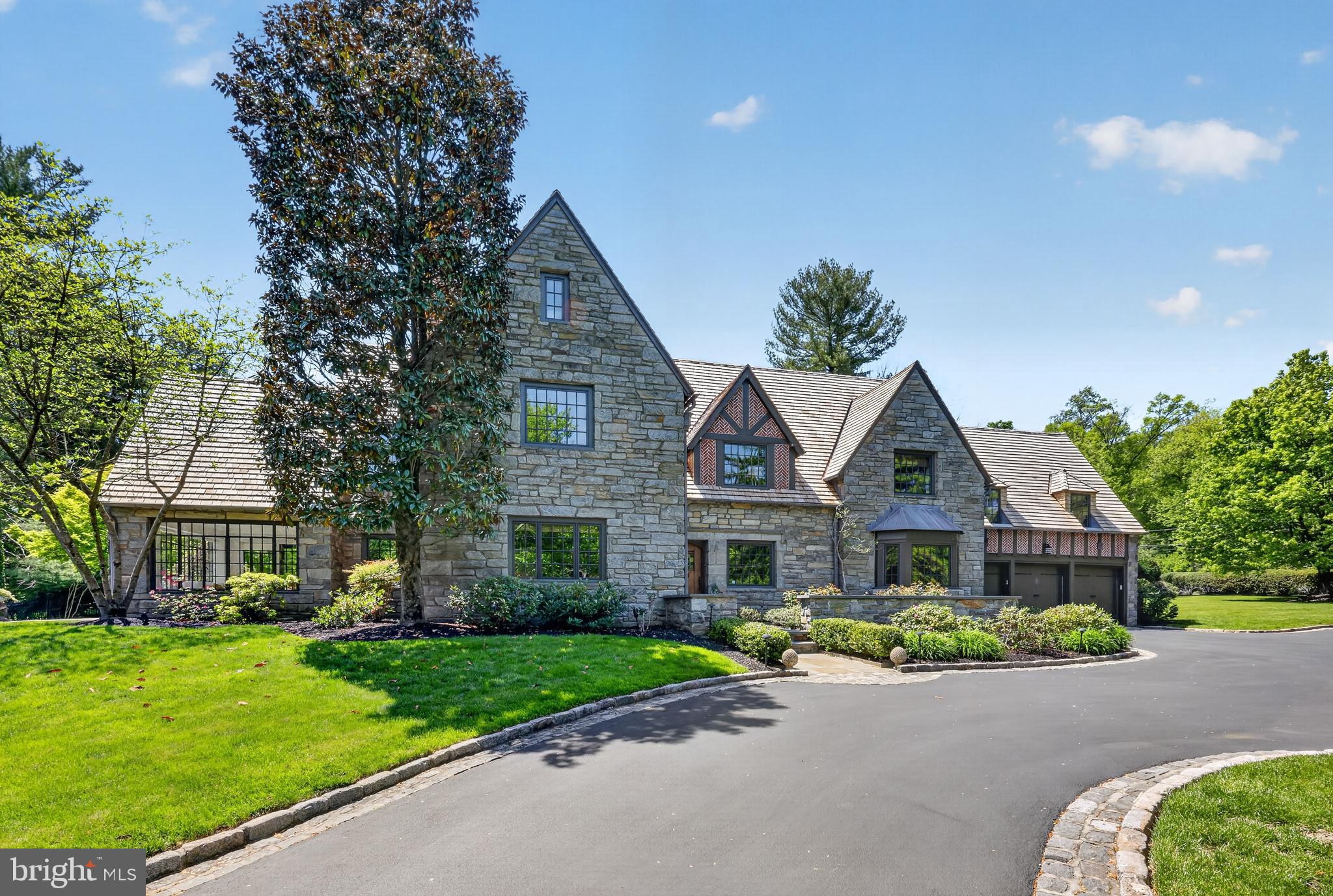 MERION GOLF ESTATES - Residential