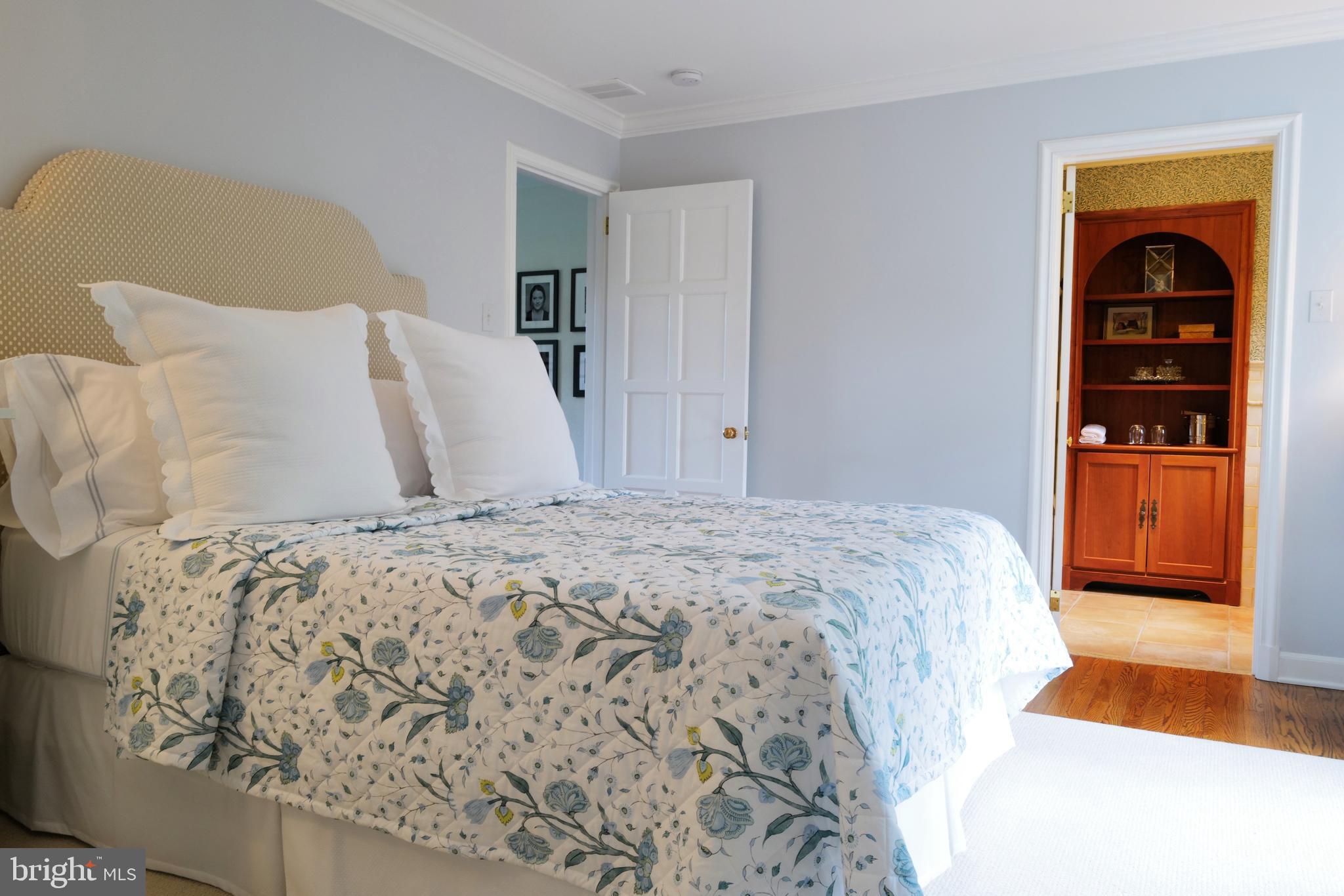 MERION GOLF ESTATES - Residential