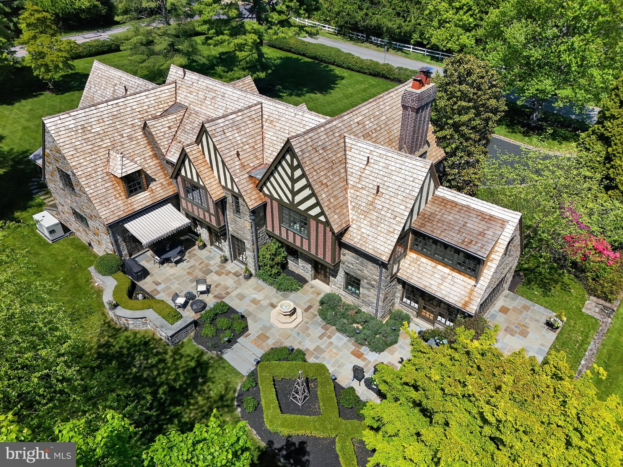 MERION GOLF ESTATES - Residential