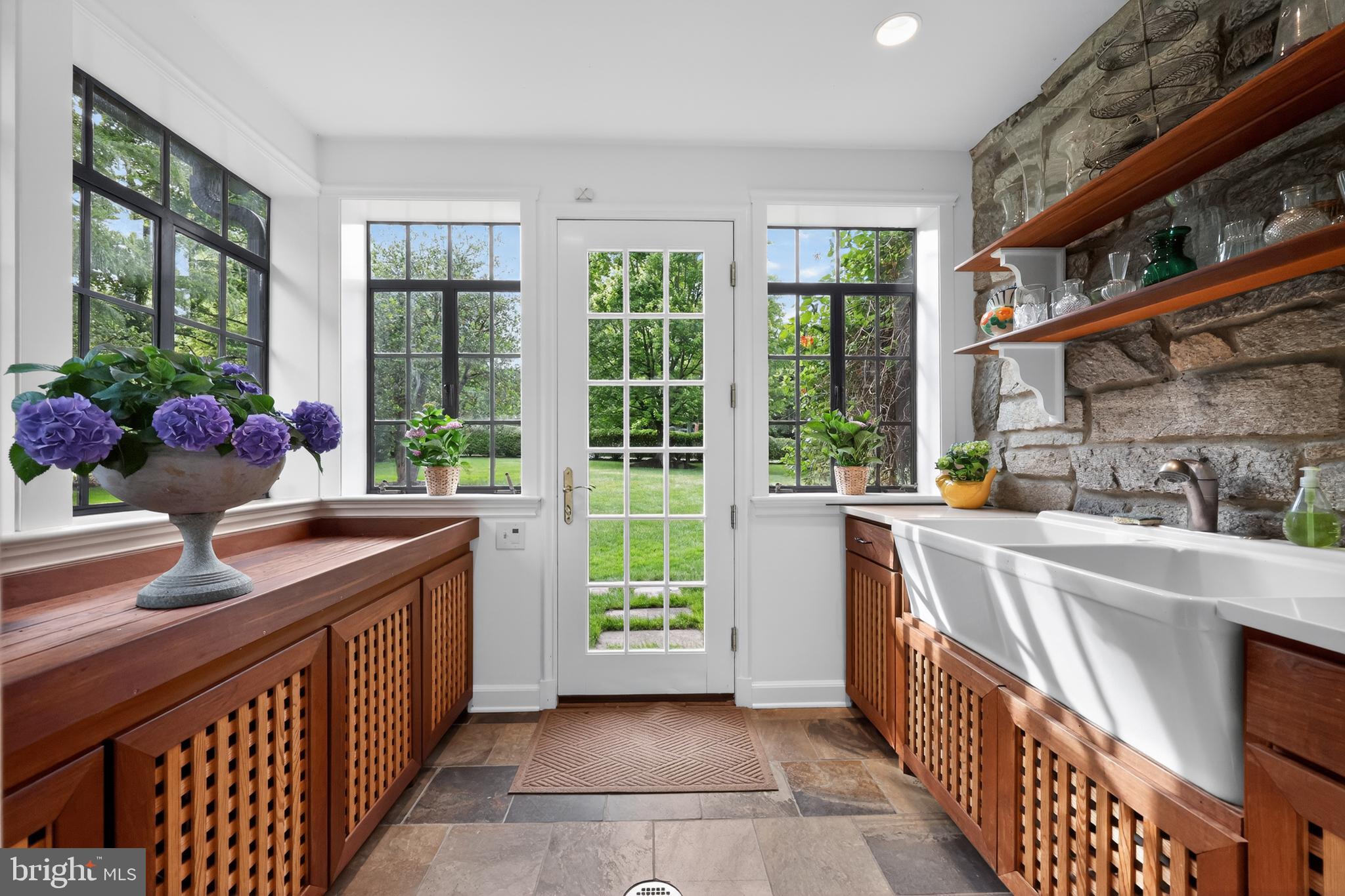 MERION GOLF ESTATES - Residential