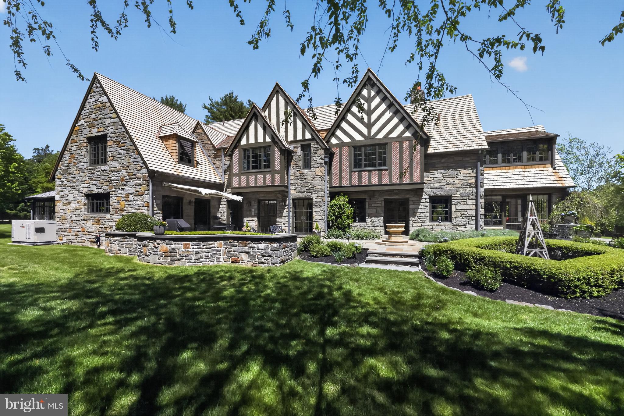 MERION GOLF ESTATES - Residential