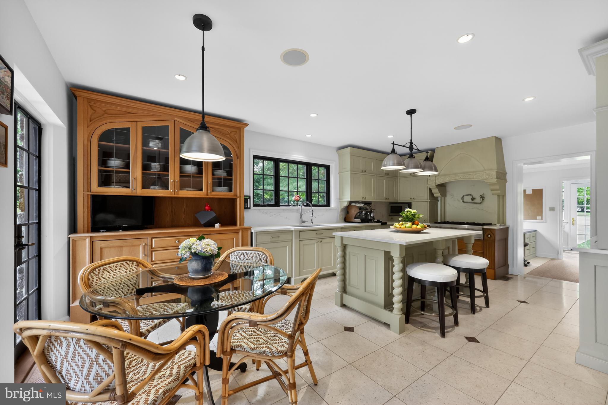 MERION GOLF ESTATES - Residential