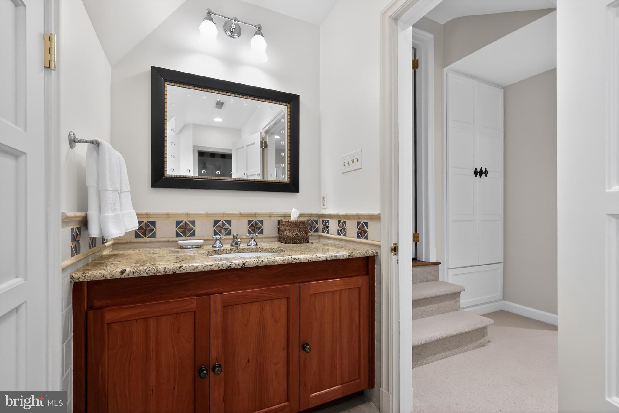 MERION GOLF ESTATES - Residential