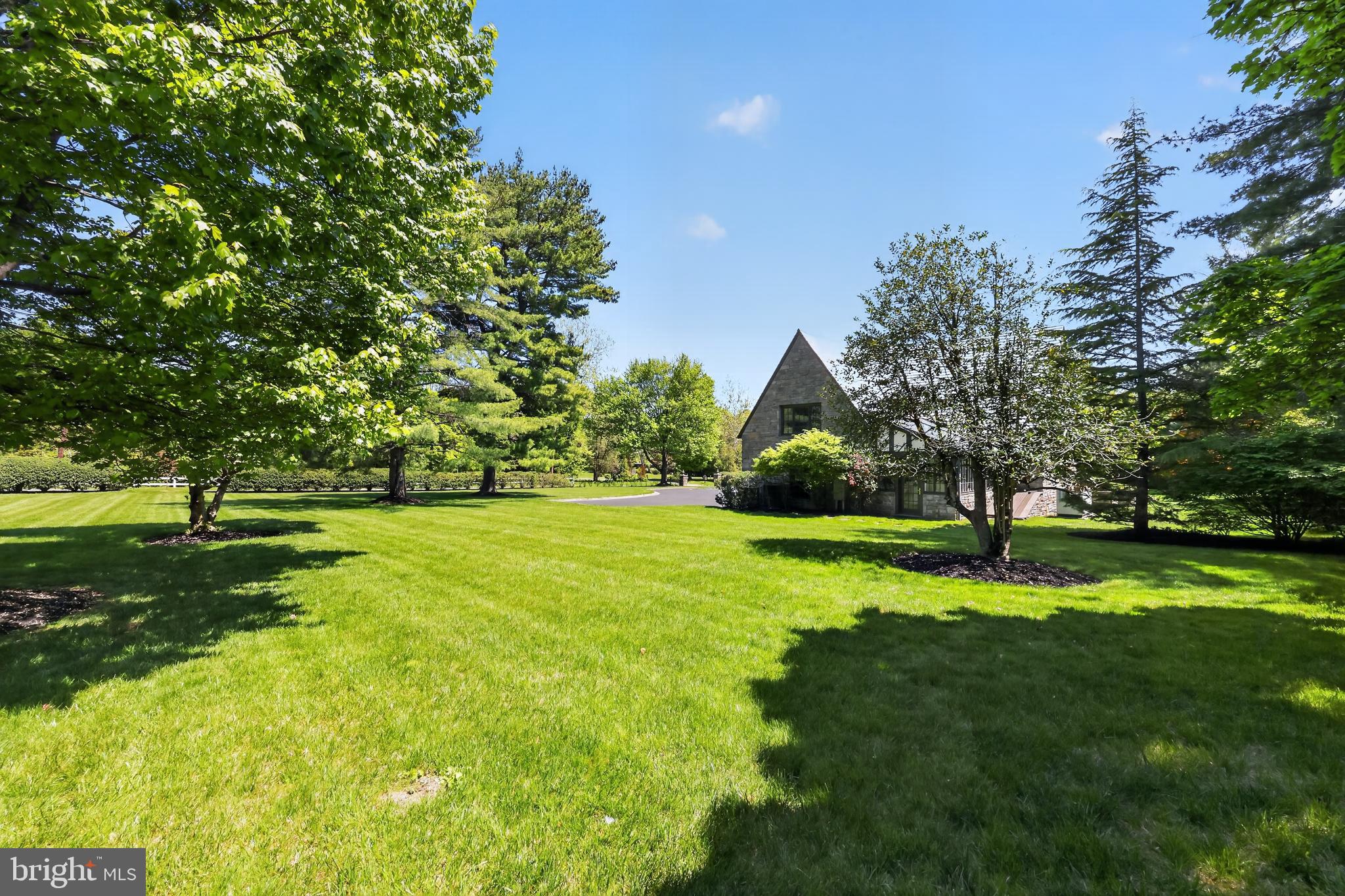 MERION GOLF ESTATES - Residential