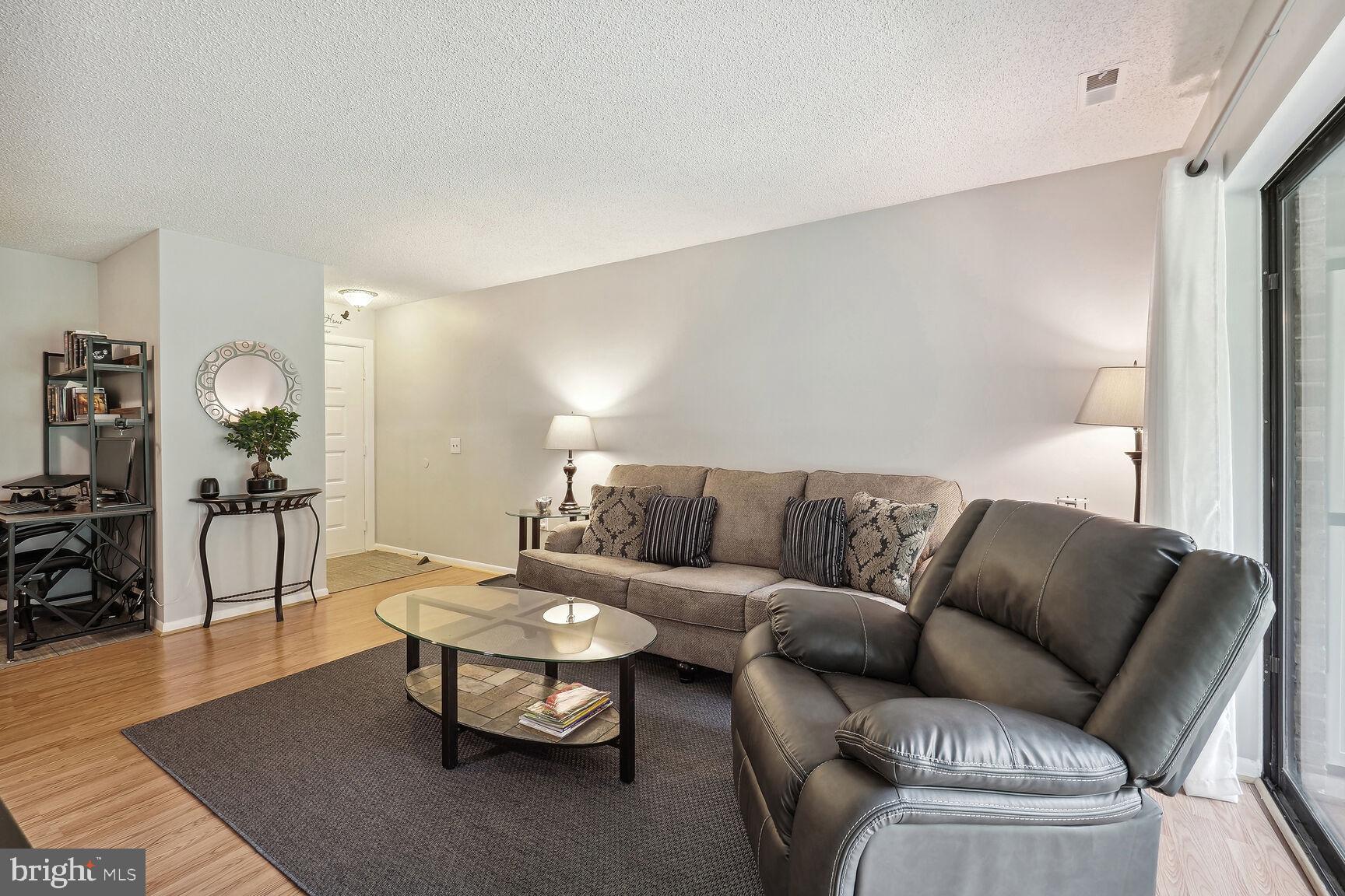 LEISURE WORLD - Residential