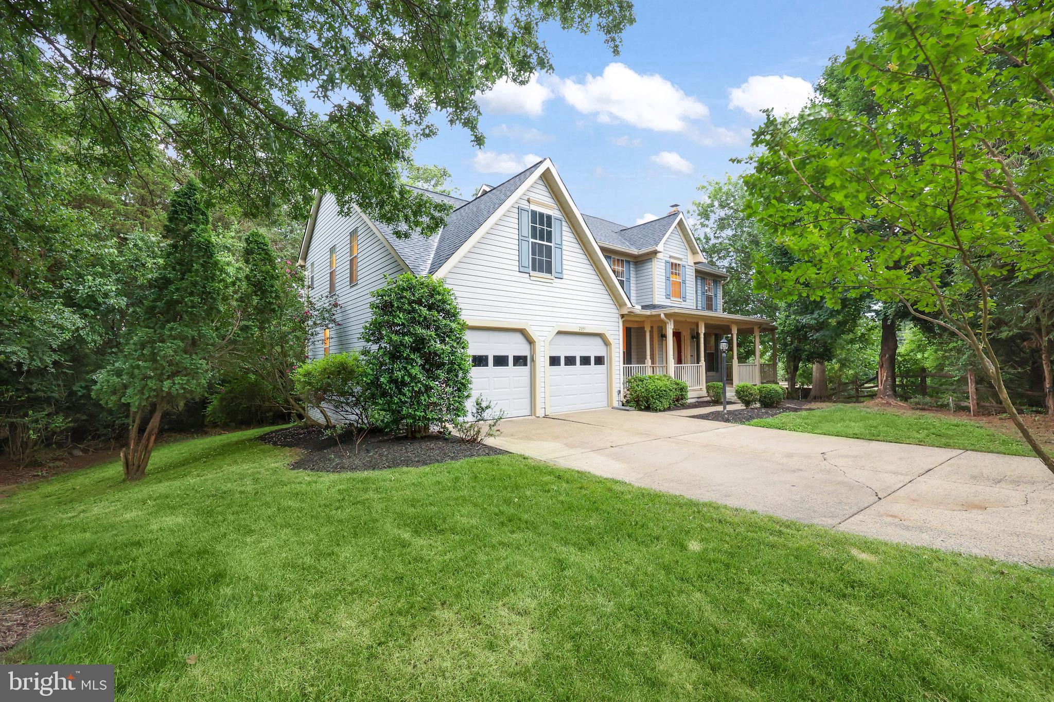 Welcome to 2335 Colts Brook Drive—this beautifully updated 4BR/4.5BA home offers an open, light-filled layout perfect for modern living. The main level features formal living and dining rooms, a private office, and a stunning vaulted family room with skylights and a stone fireplace. The gourmet kitchen boasts granite counters, upgraded cabinetry, a center island cooktop, and butler’s pantry—ideal for entertaining.
Upstairs, the primary suite impresses with vaulted ceilings, a huge walk-in closet, and spa-like bath. Three additional bedrooms and three full upper-level baths offer plenty of flexibility. The finished walk-out lower level includes a rec room, two bonus rooms, full bath, and sauna. Outside, enjoy a custom deck and brick patio in a private, tree-lined setting.
Ideally located just minutes to Reston Town Center, the Wiehle-Reston East Metro, major commuter routes, parks, and top-rated schools. Enjoy access to Reston Association’s incredible amenities, including pools, trails, tennis courts, and more—all in a vibrant, connected community.
Available now—don’t miss it!