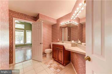 CHANTILLY HIGHLANDS - Residential Lease