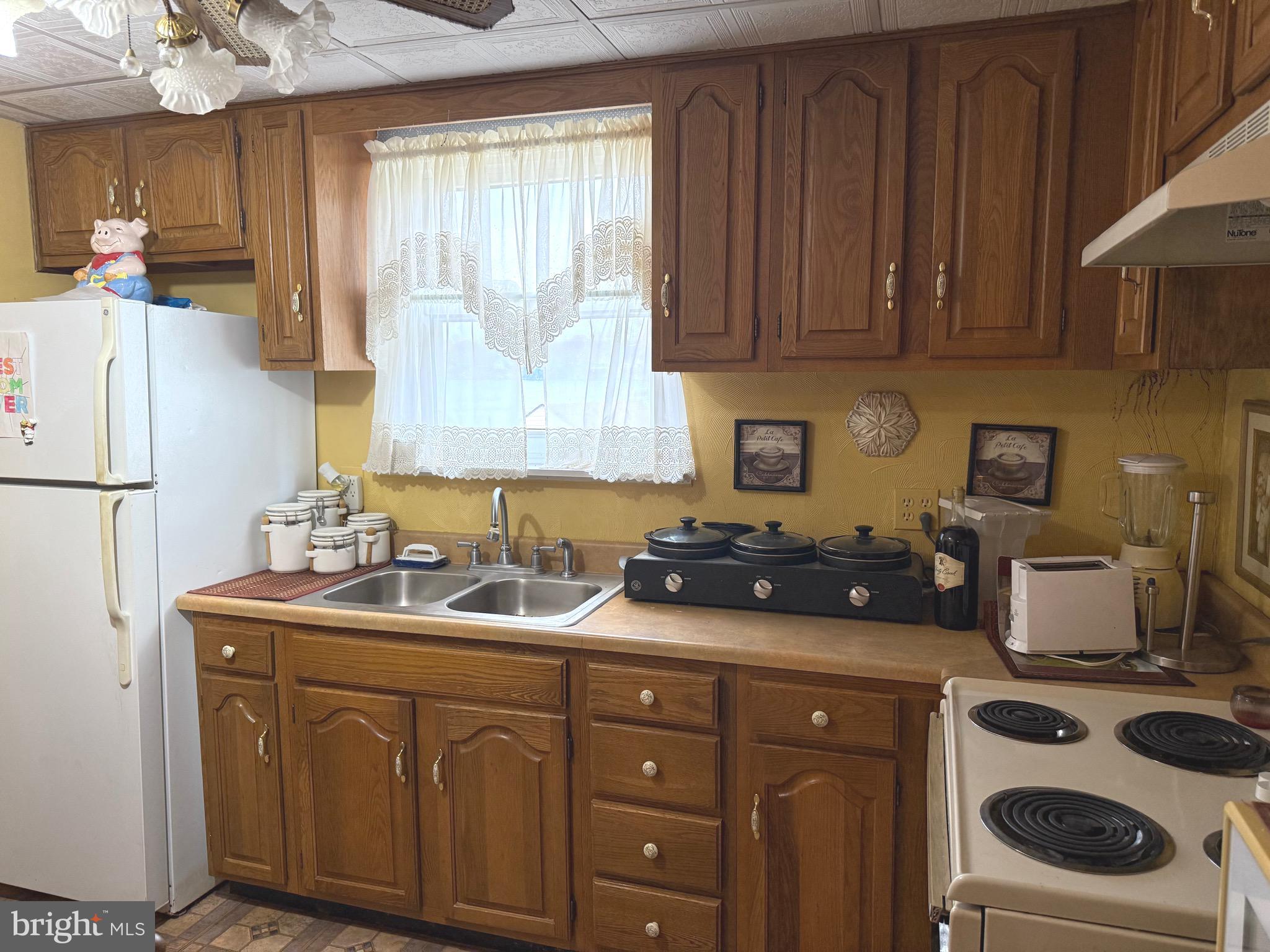 LOMBARDEE BEACH - Residential