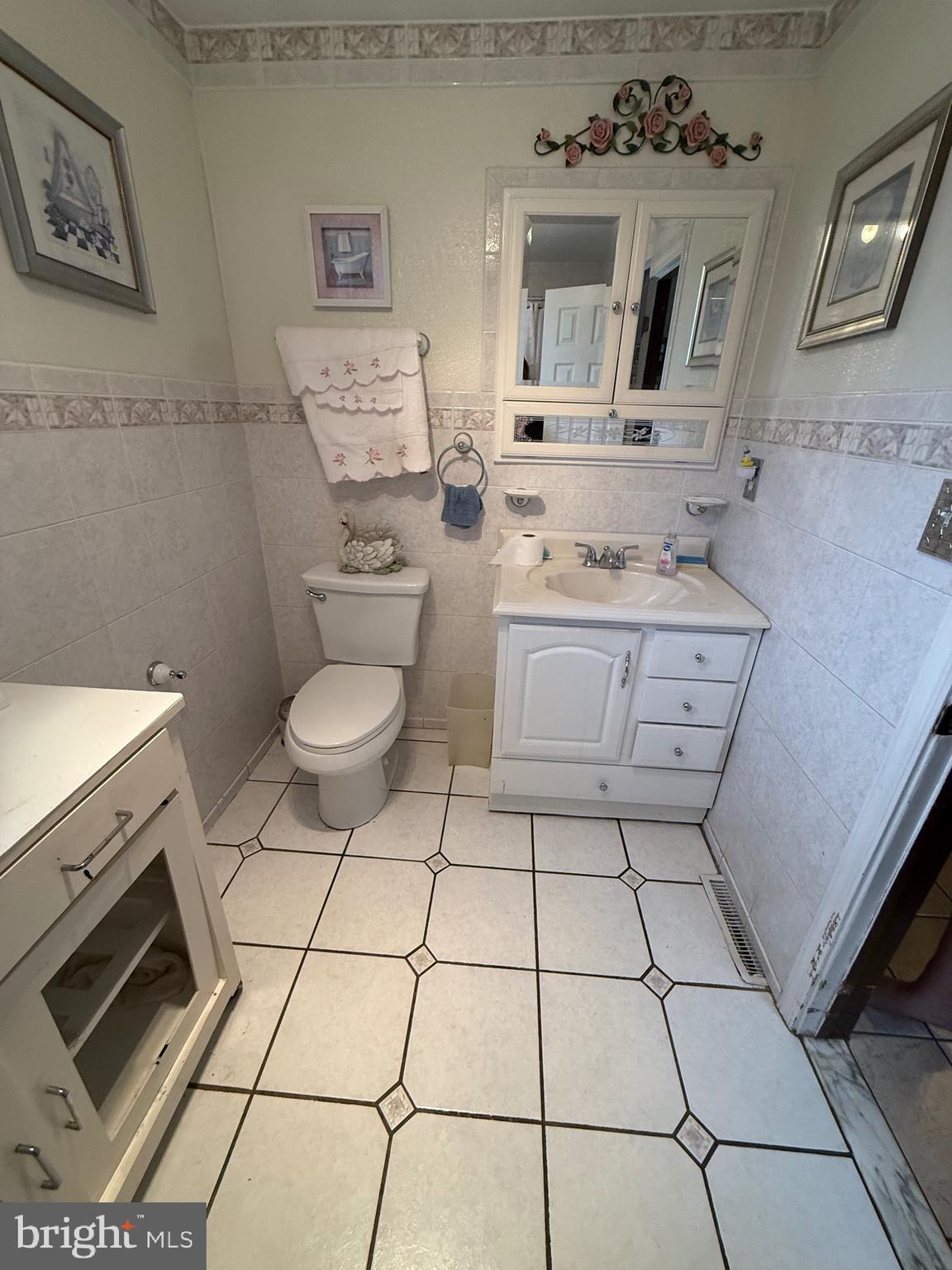 LOMBARDEE BEACH - Residential