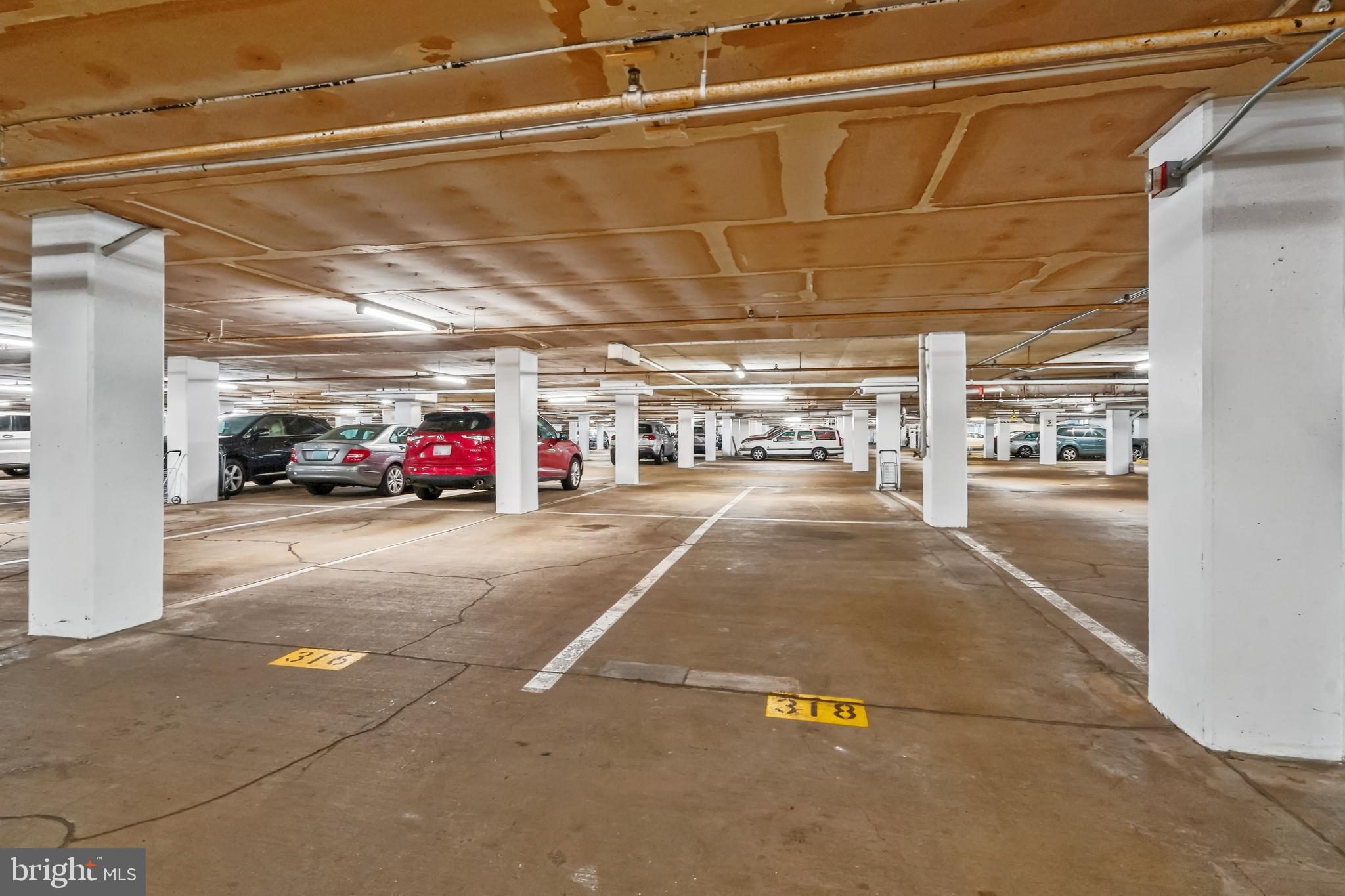 CHEVY CHASE - Residential