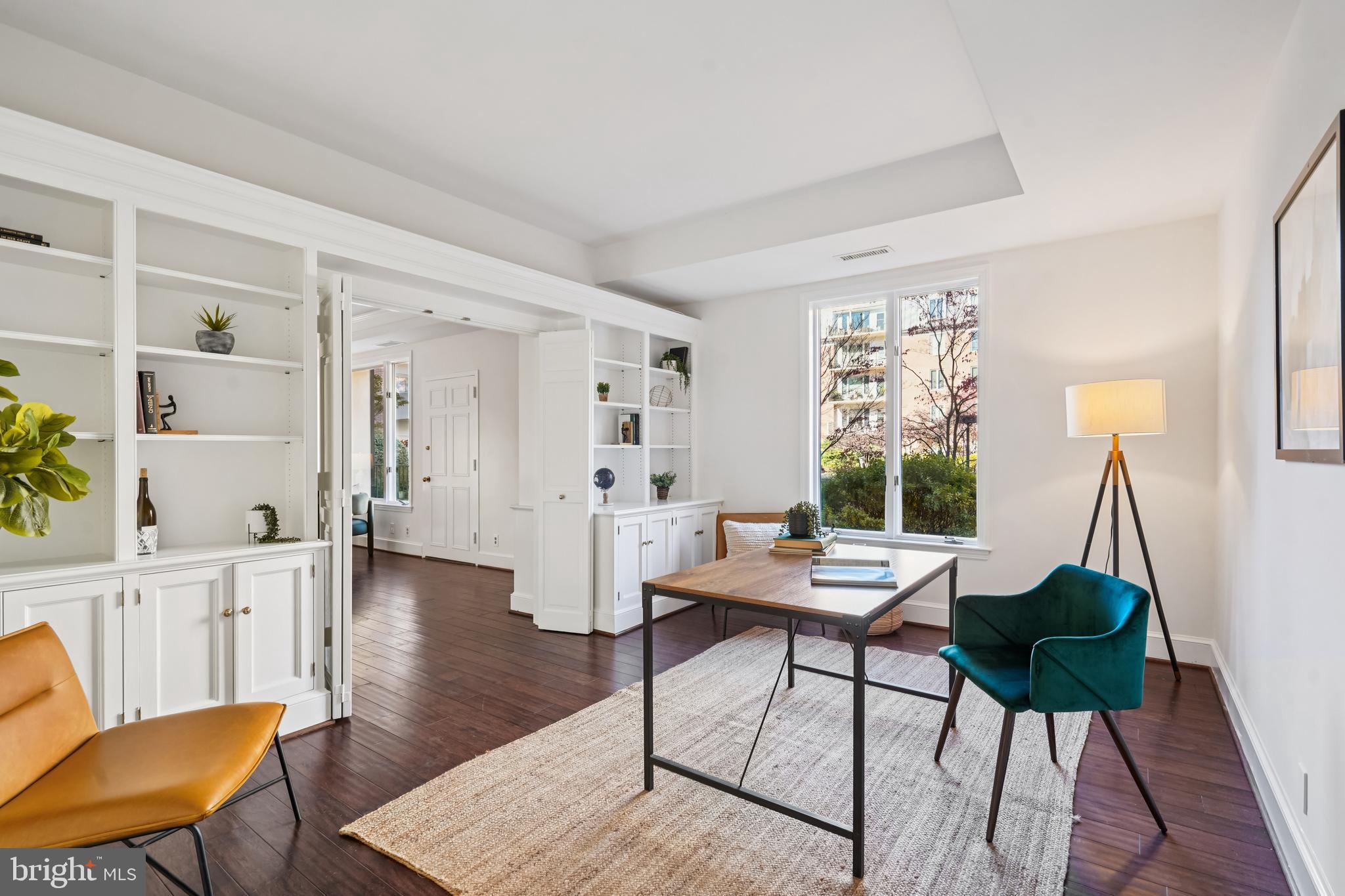 CHEVY CHASE - Residential