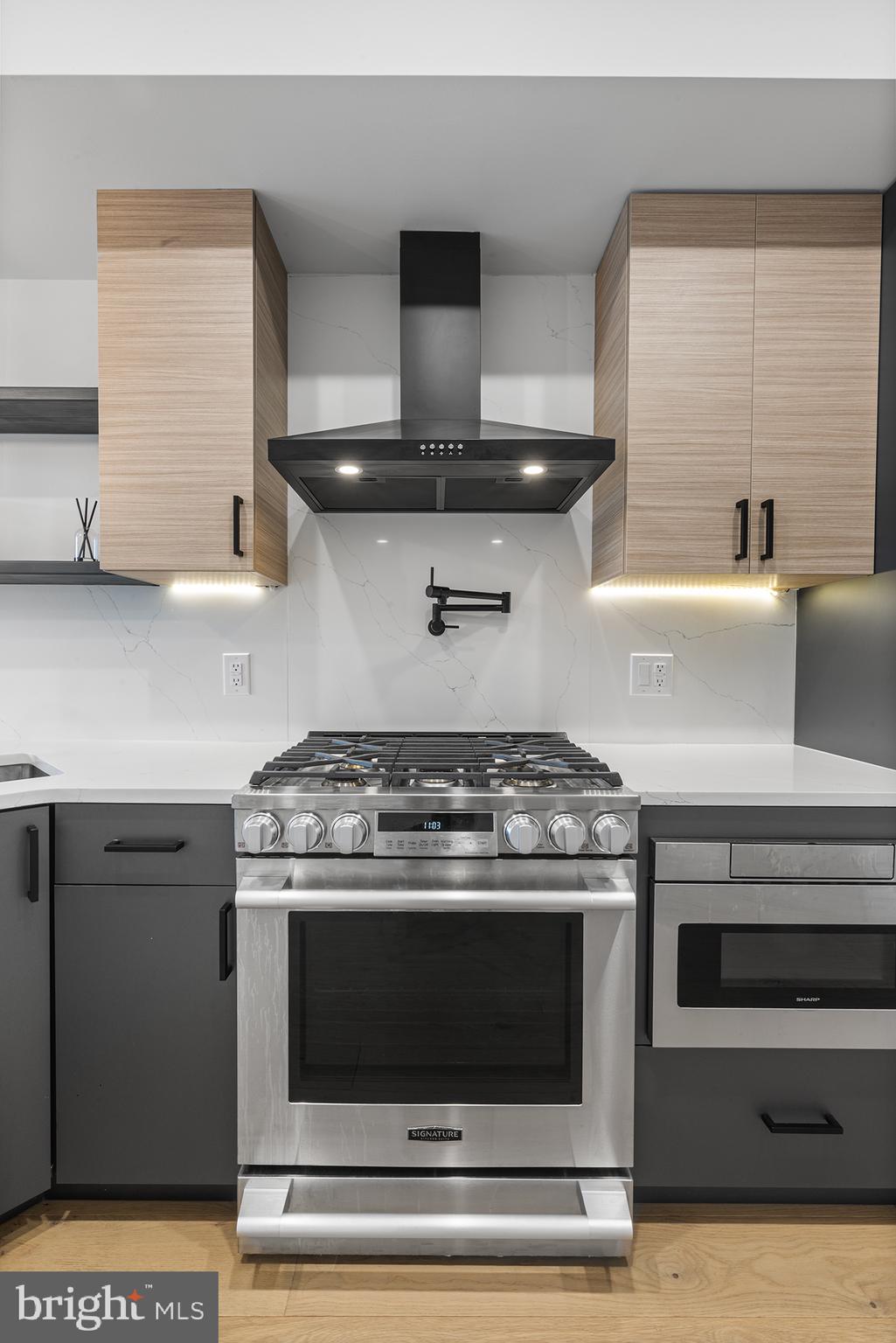 GRADUATE HOSPITAL - Residential