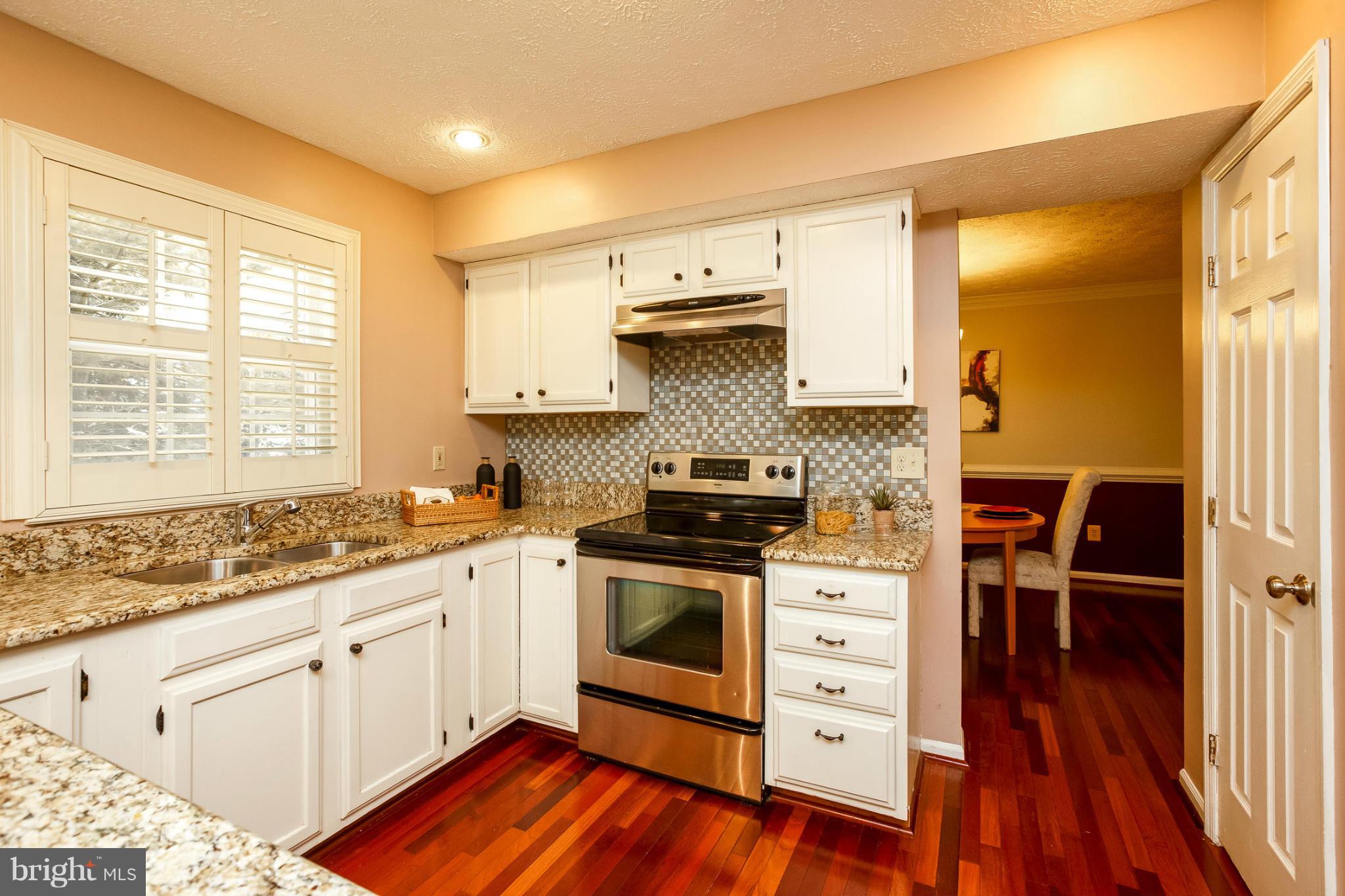 CLEMENS CROSSING - Residential Lease