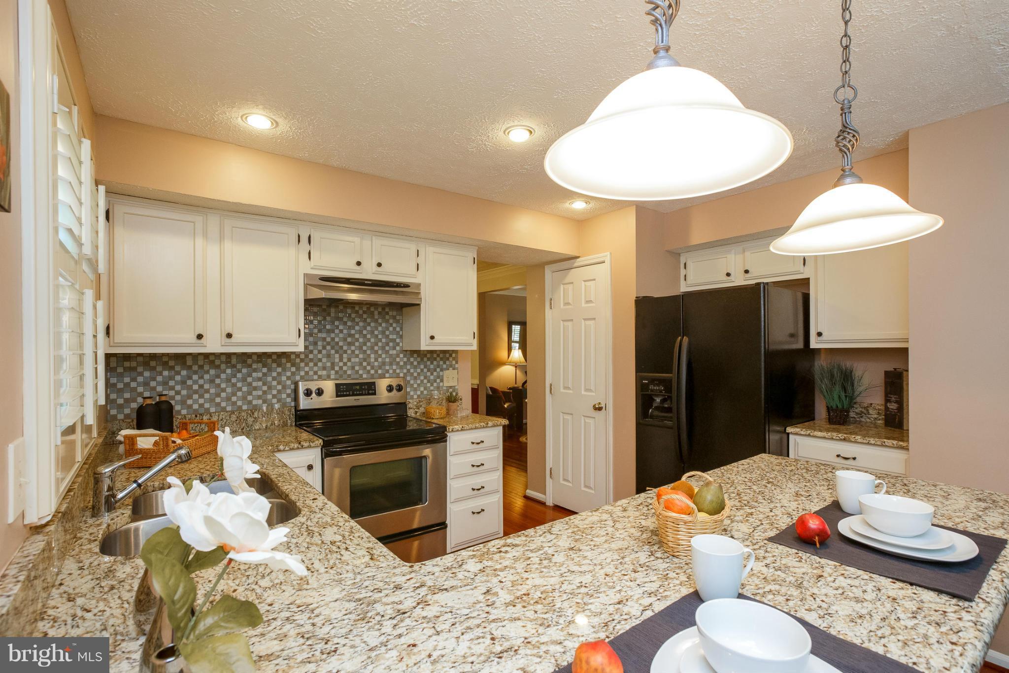 CLEMENS CROSSING - Residential Lease