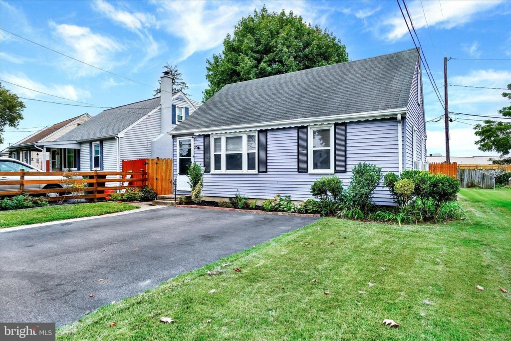 Photo of 1358 ORCHARD ST, LANCASTER, PA 17601 (MLS # PALA2040076)