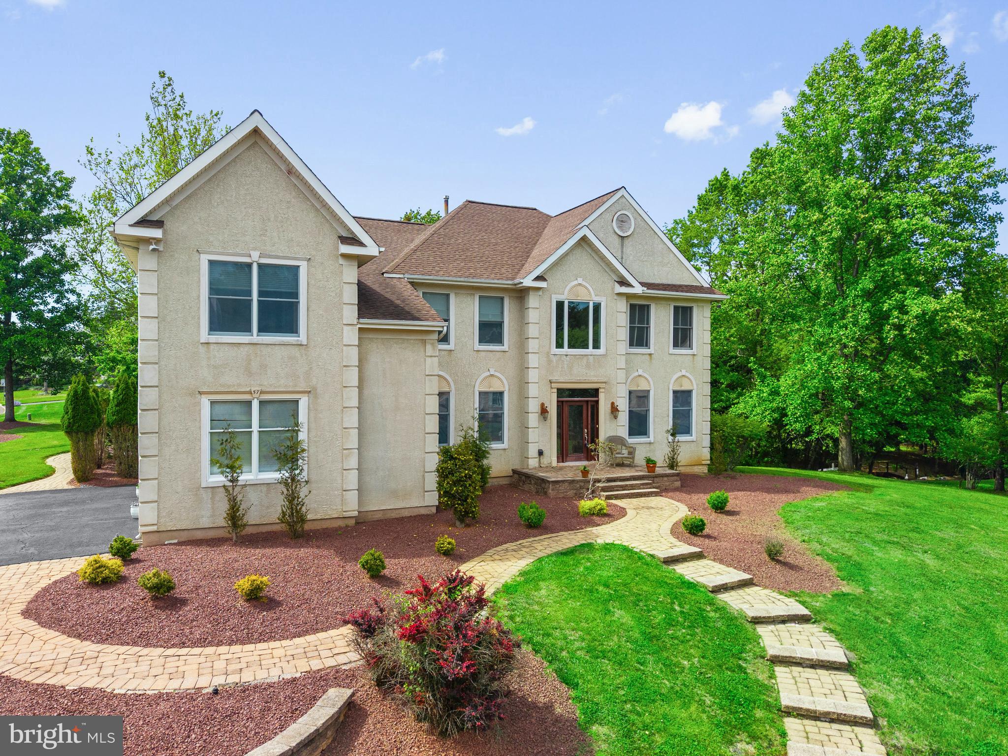 HILLS AT NORTHAMPT - Residential